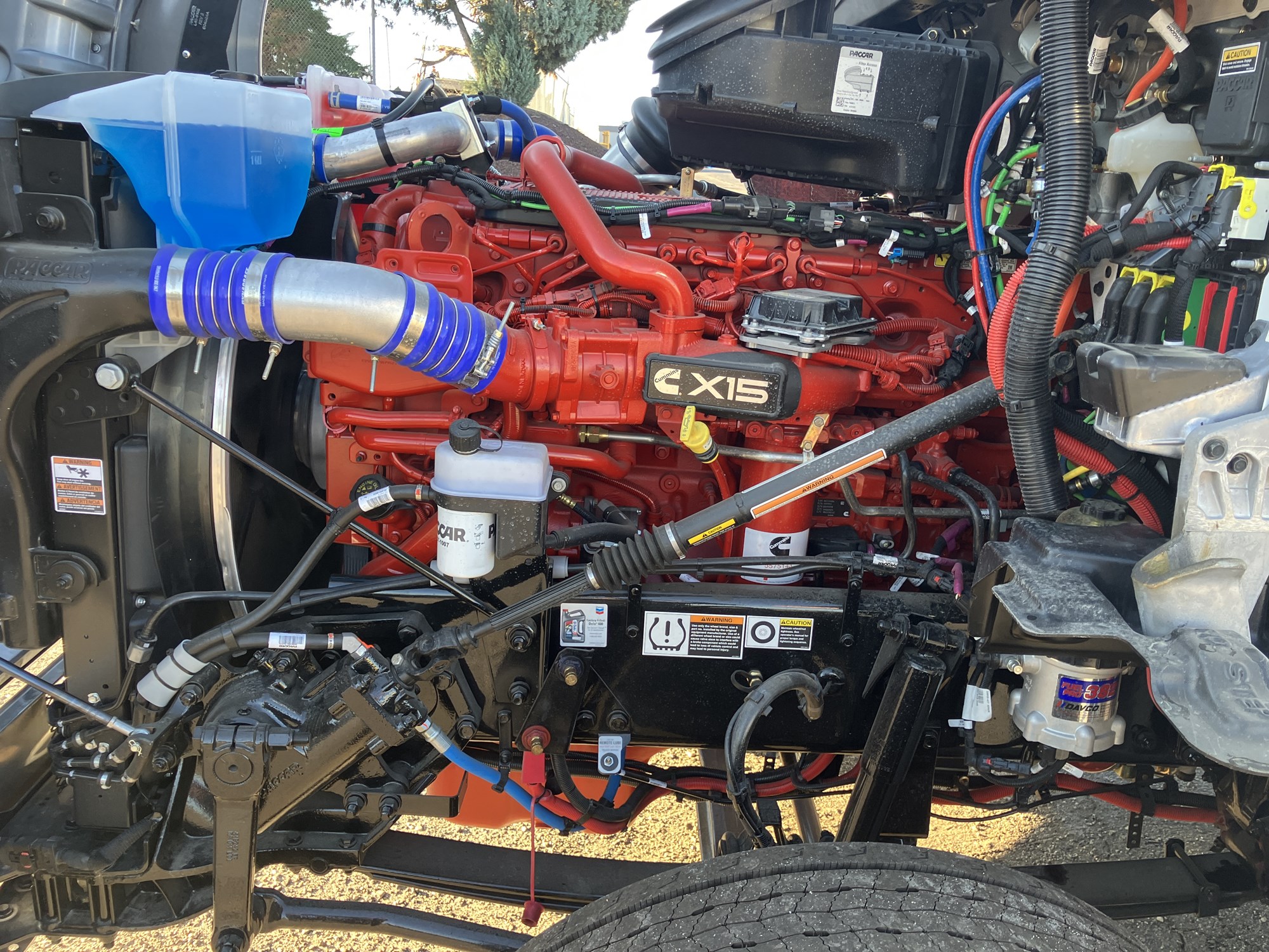 2026 Kenworth T880 - image 5 of 6