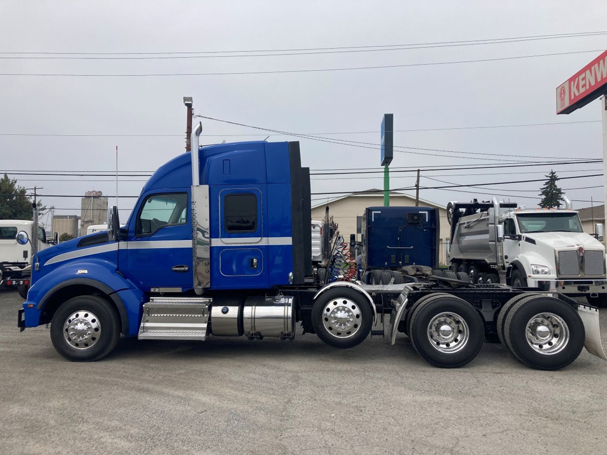 2020 Kenworth T880 2020 Kenworth T880 - image 5 of 6