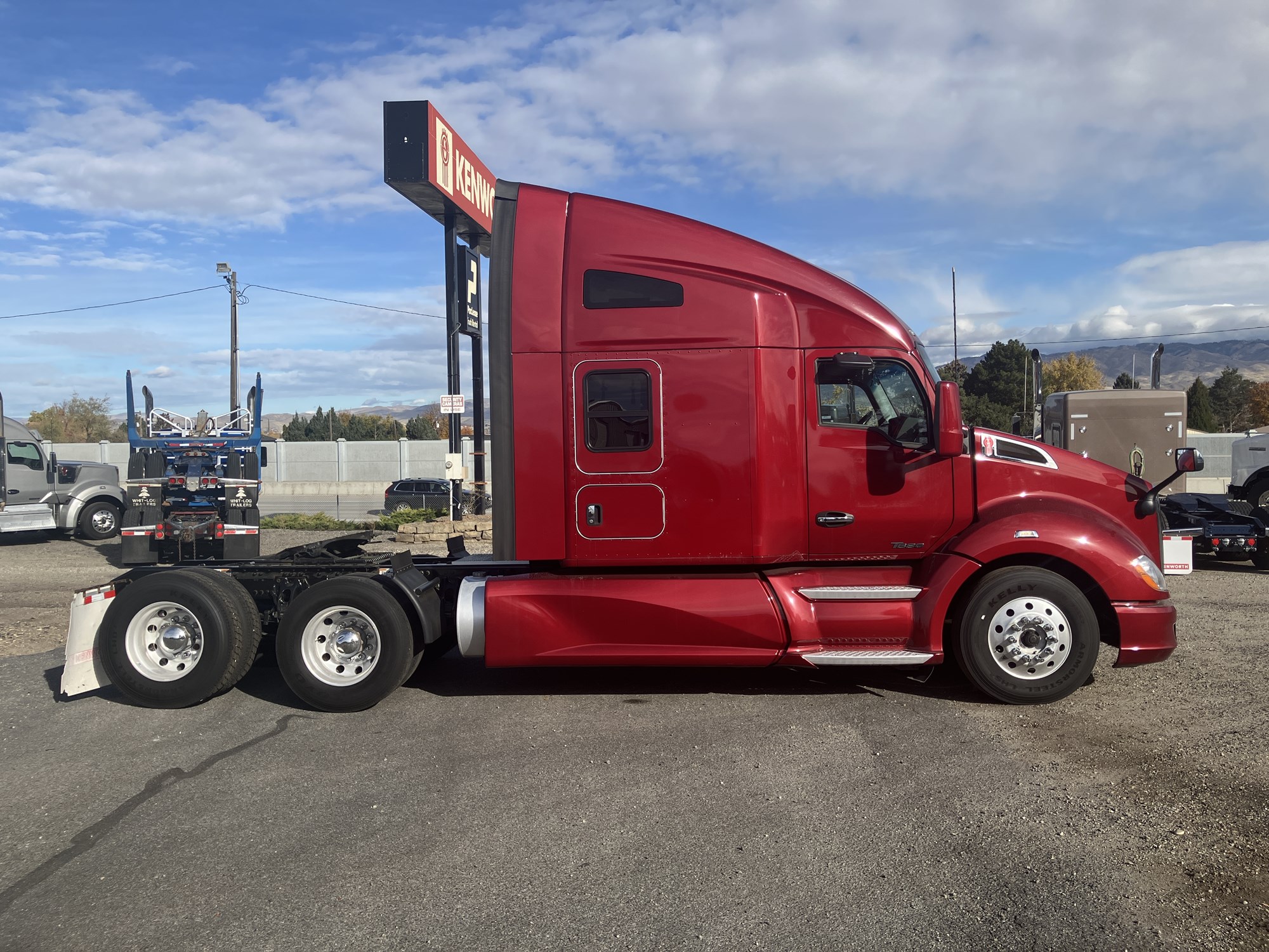 2021 Kenworth T680 - image 6 of 6