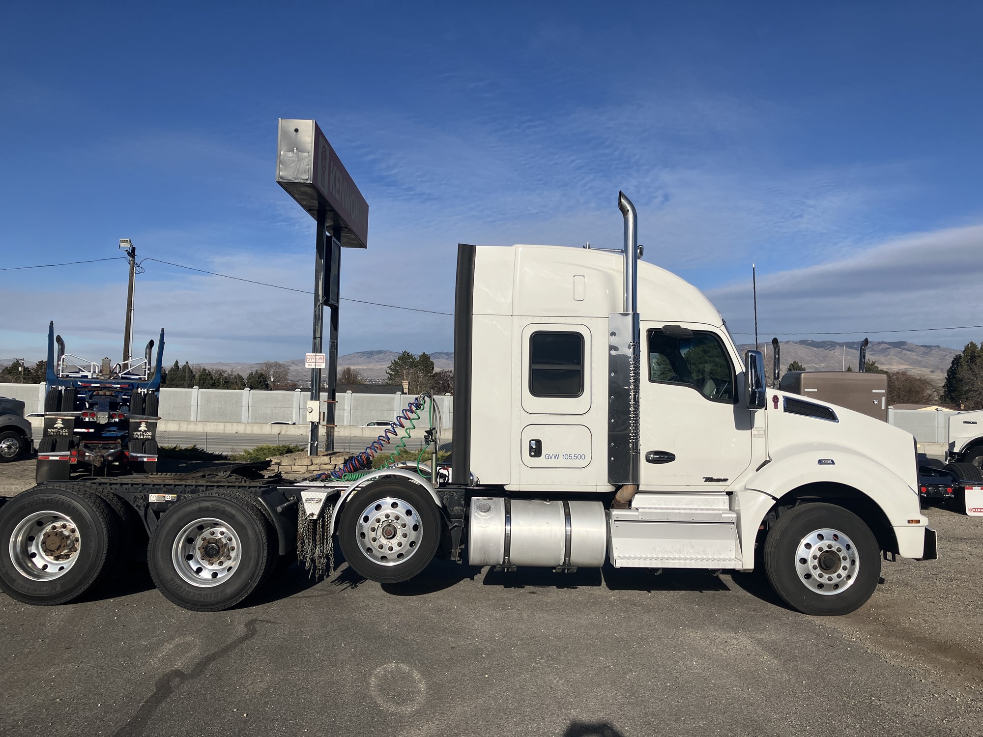 2021 Kenworth T880 2021 Kenworth T880 - image 6 of 6