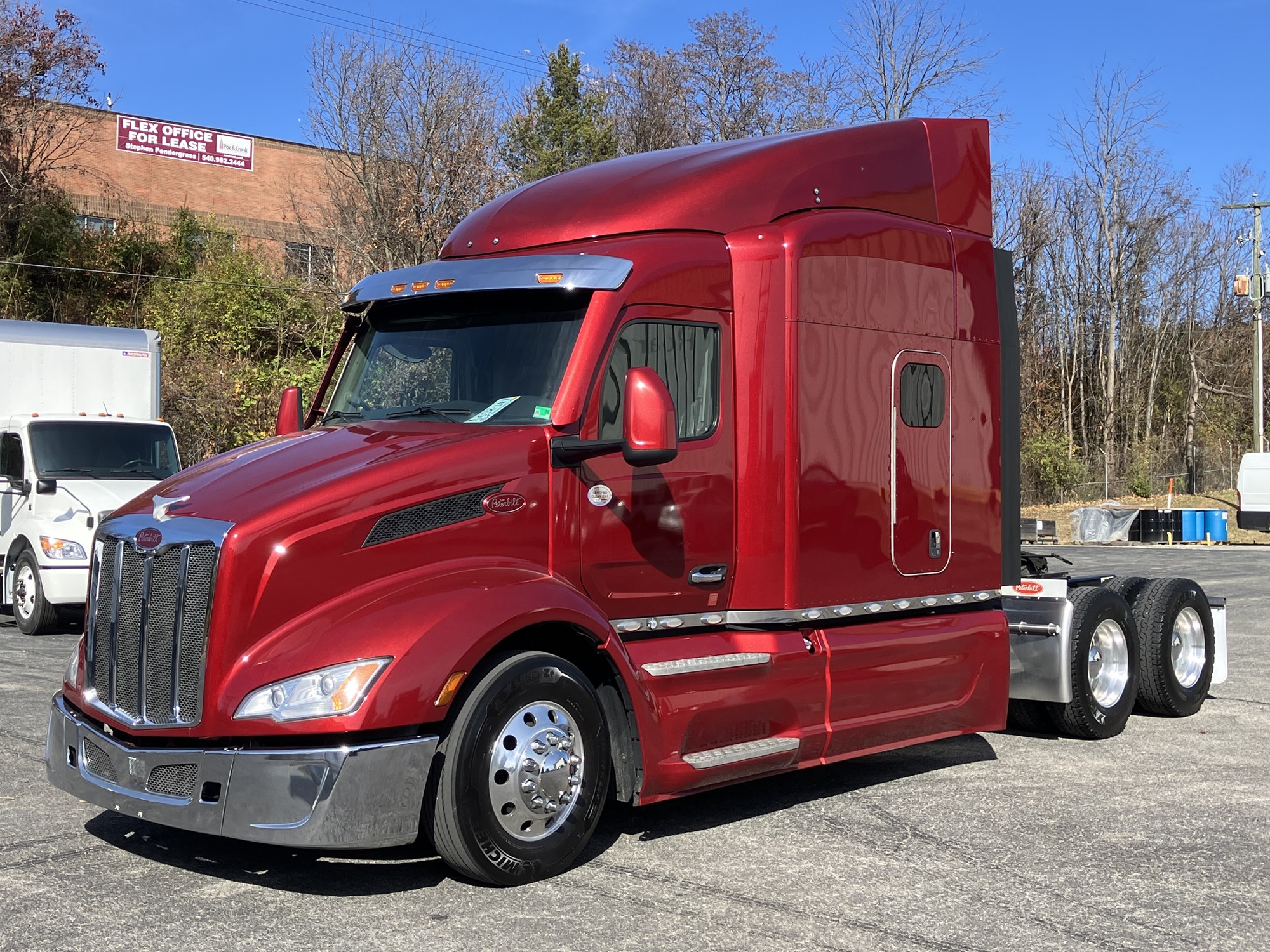 2022 Peterbilt - image 2