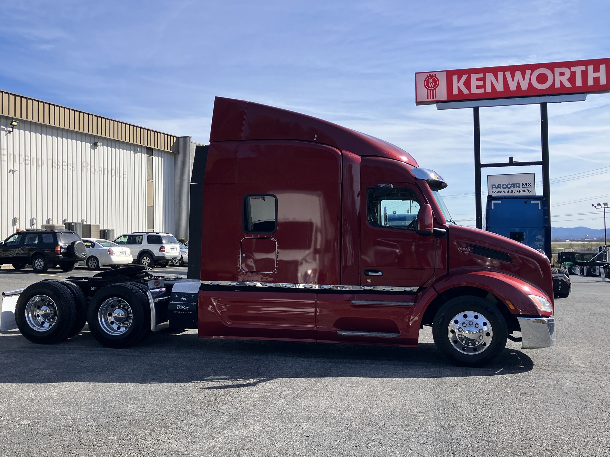 2022 Peterbilt - image 5