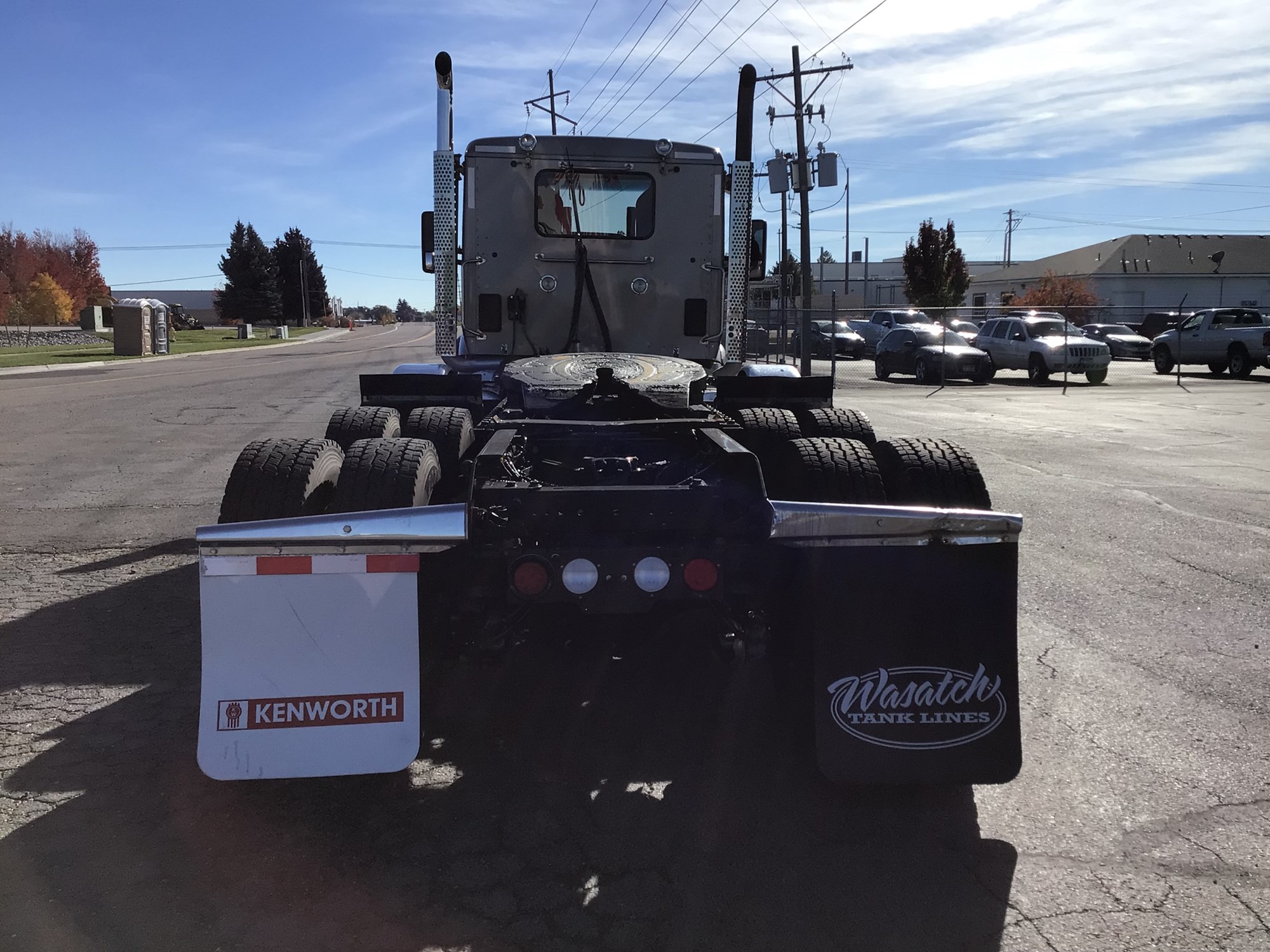 2022 Kenworth T880 - image 4 of 6