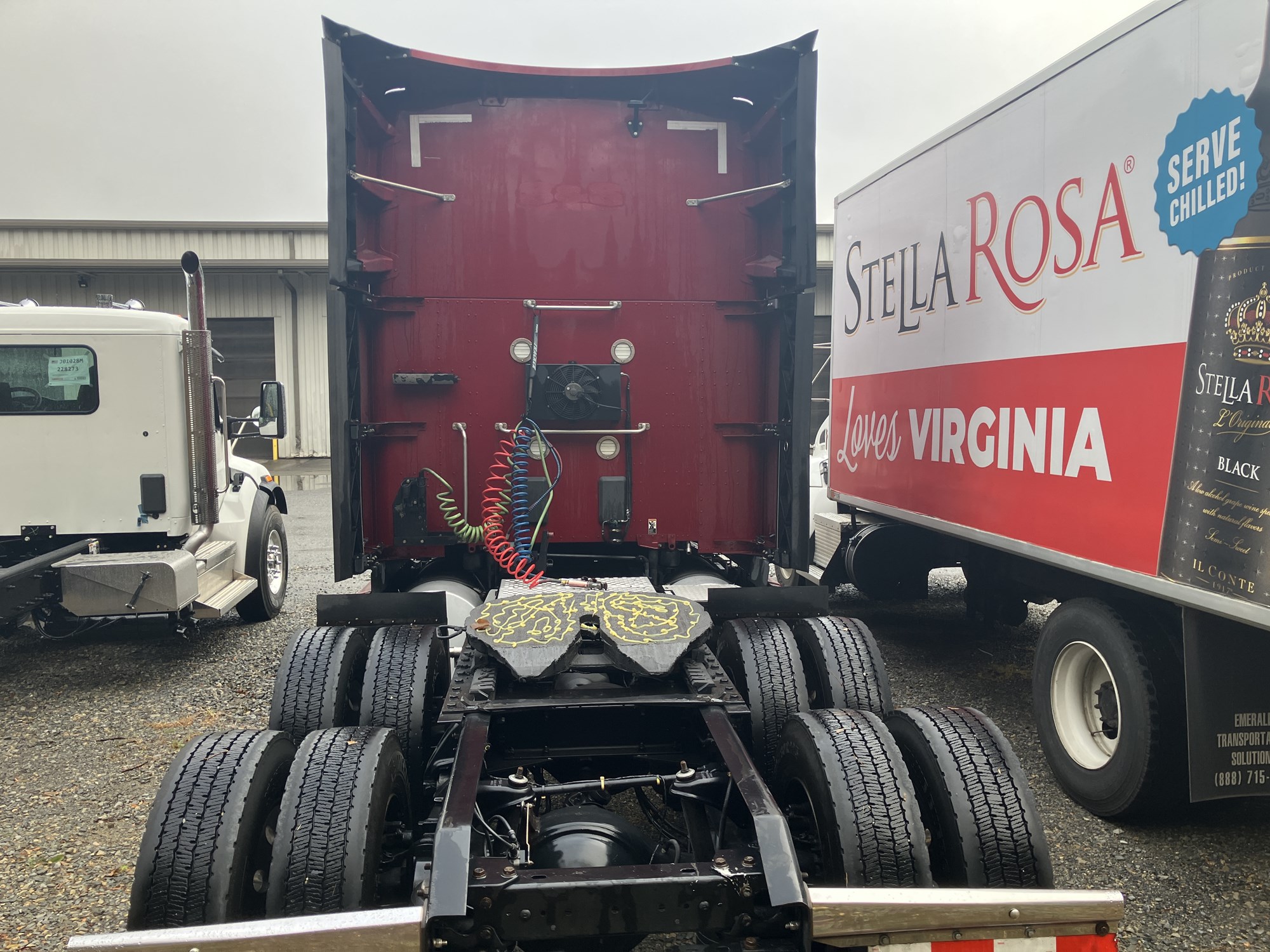 2023 Kenworth T680 Next Gen - image 3 of 5