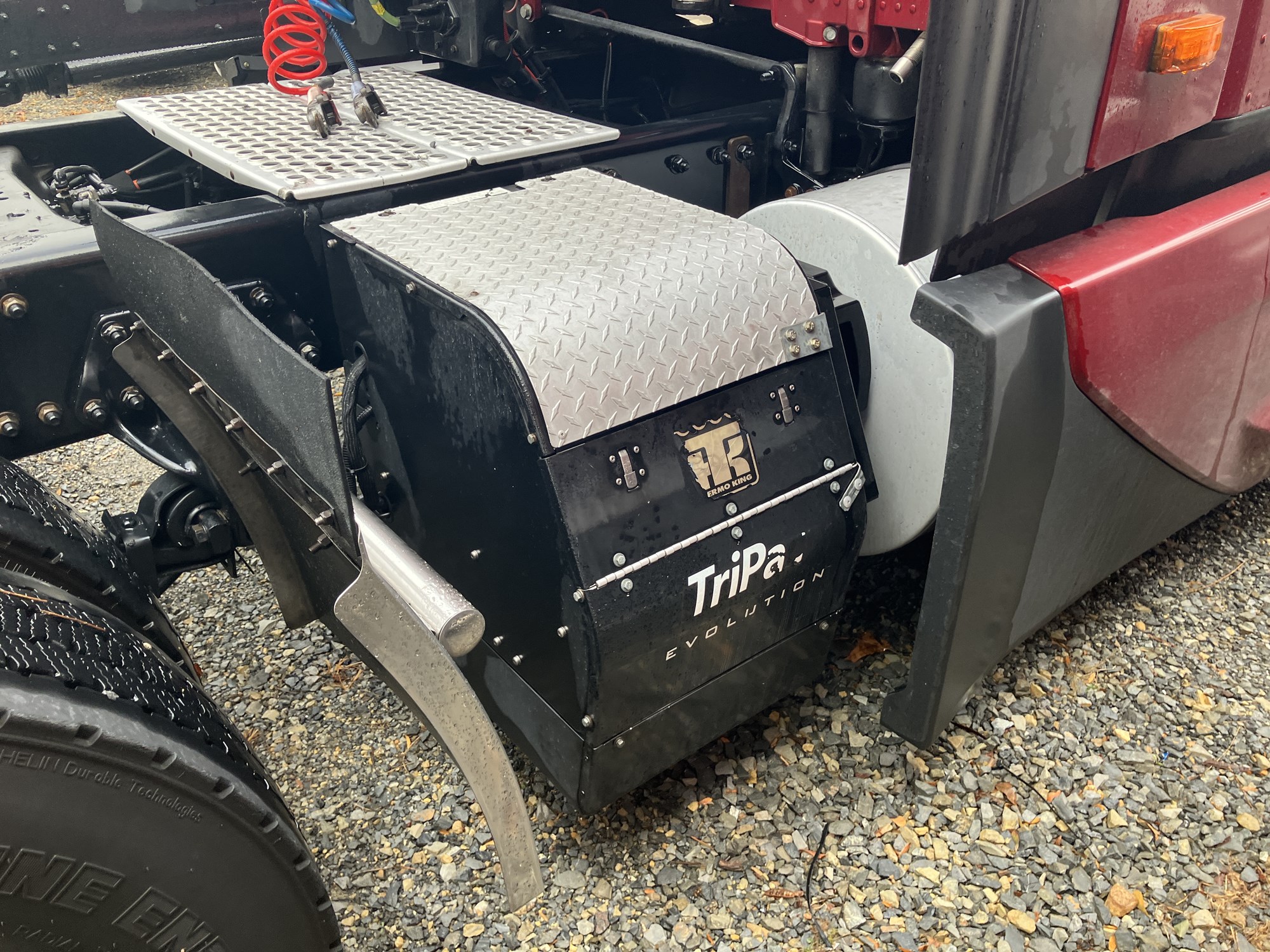 2023 Kenworth T680 Next Gen - image 4 of 5