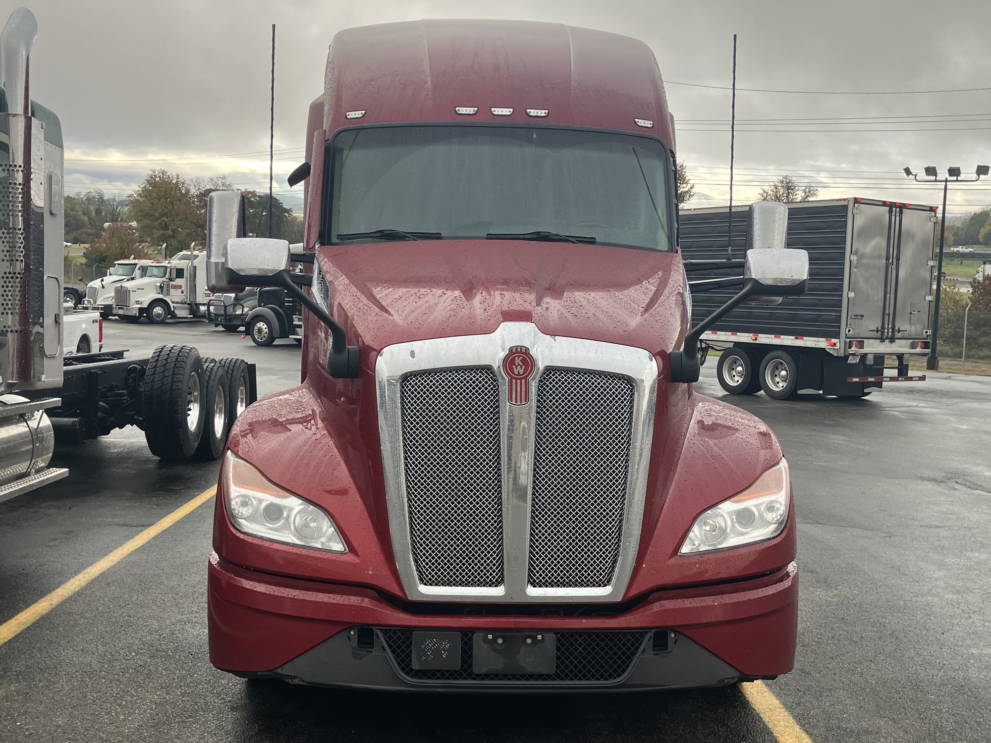 2023 Kenworth T680 Next Gen - image 2 of 5
