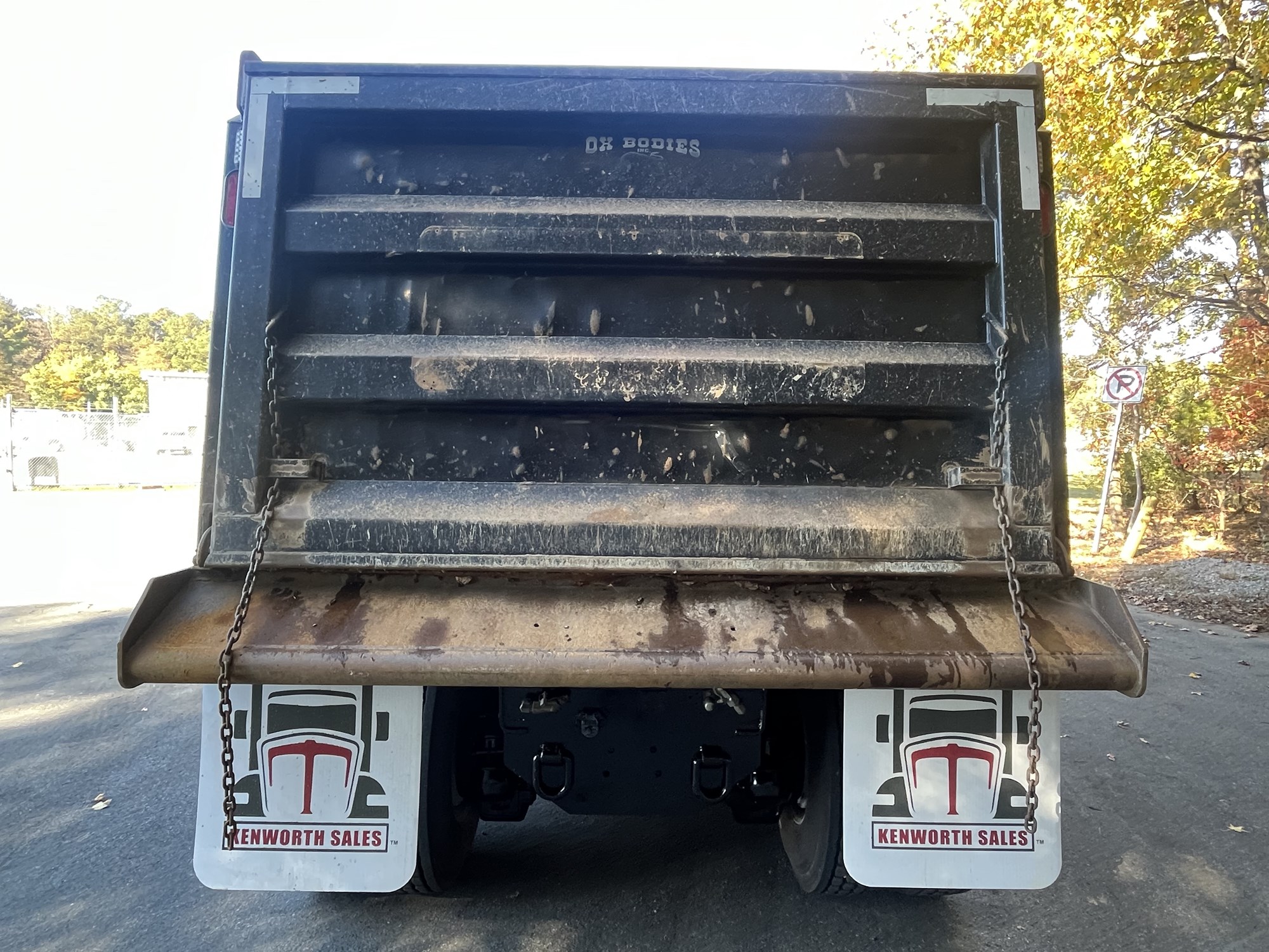 2023 Mack Granite - image 5 of 6