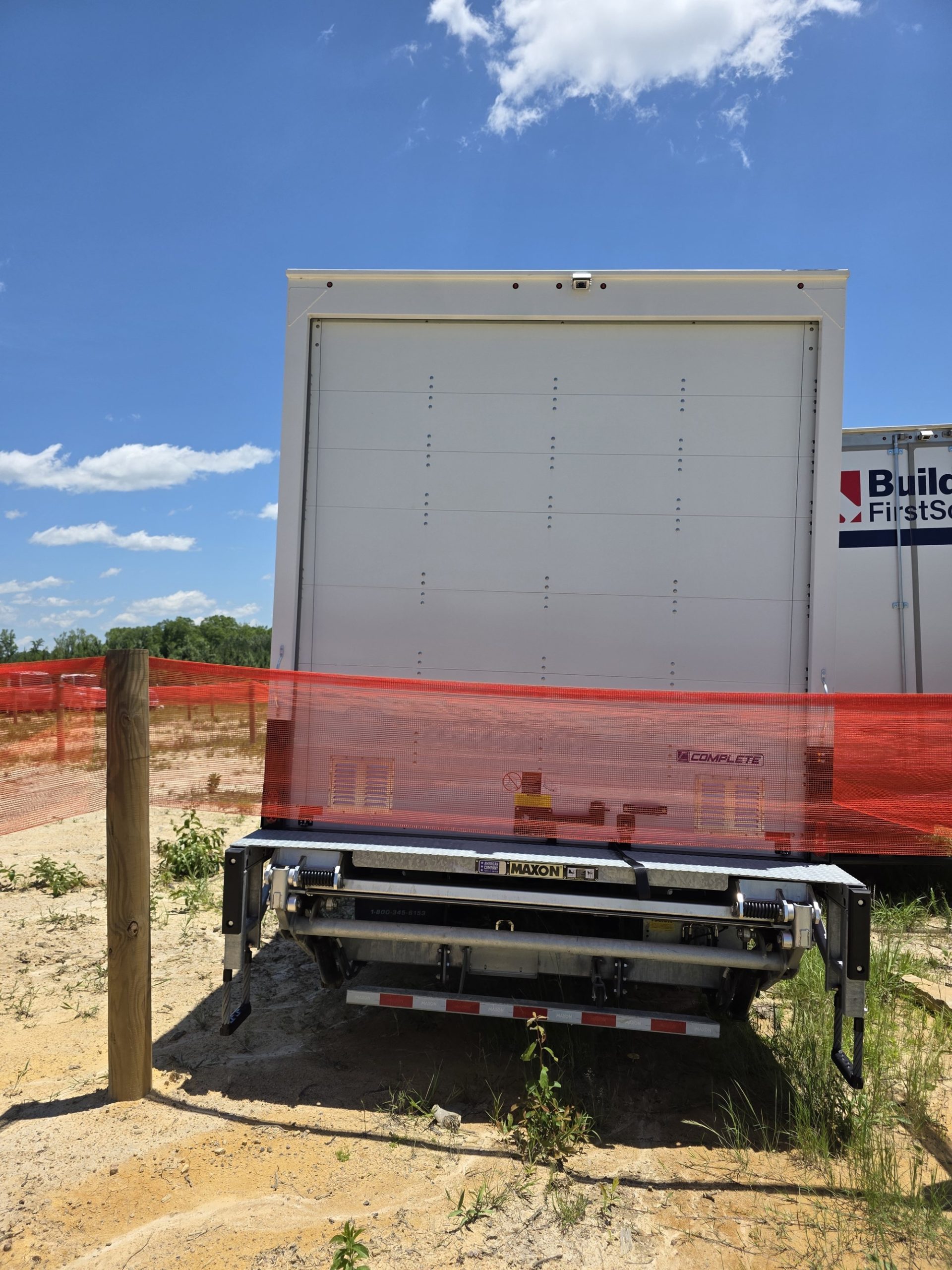 2025 Kenworth T280 - image 5 of 6