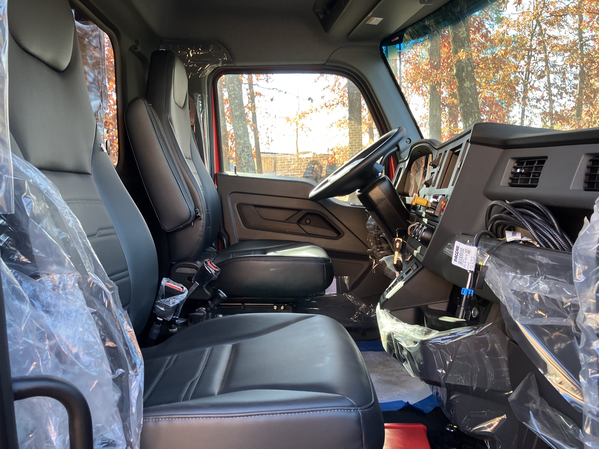 2026 Kenworth T480 - image 6 of 6