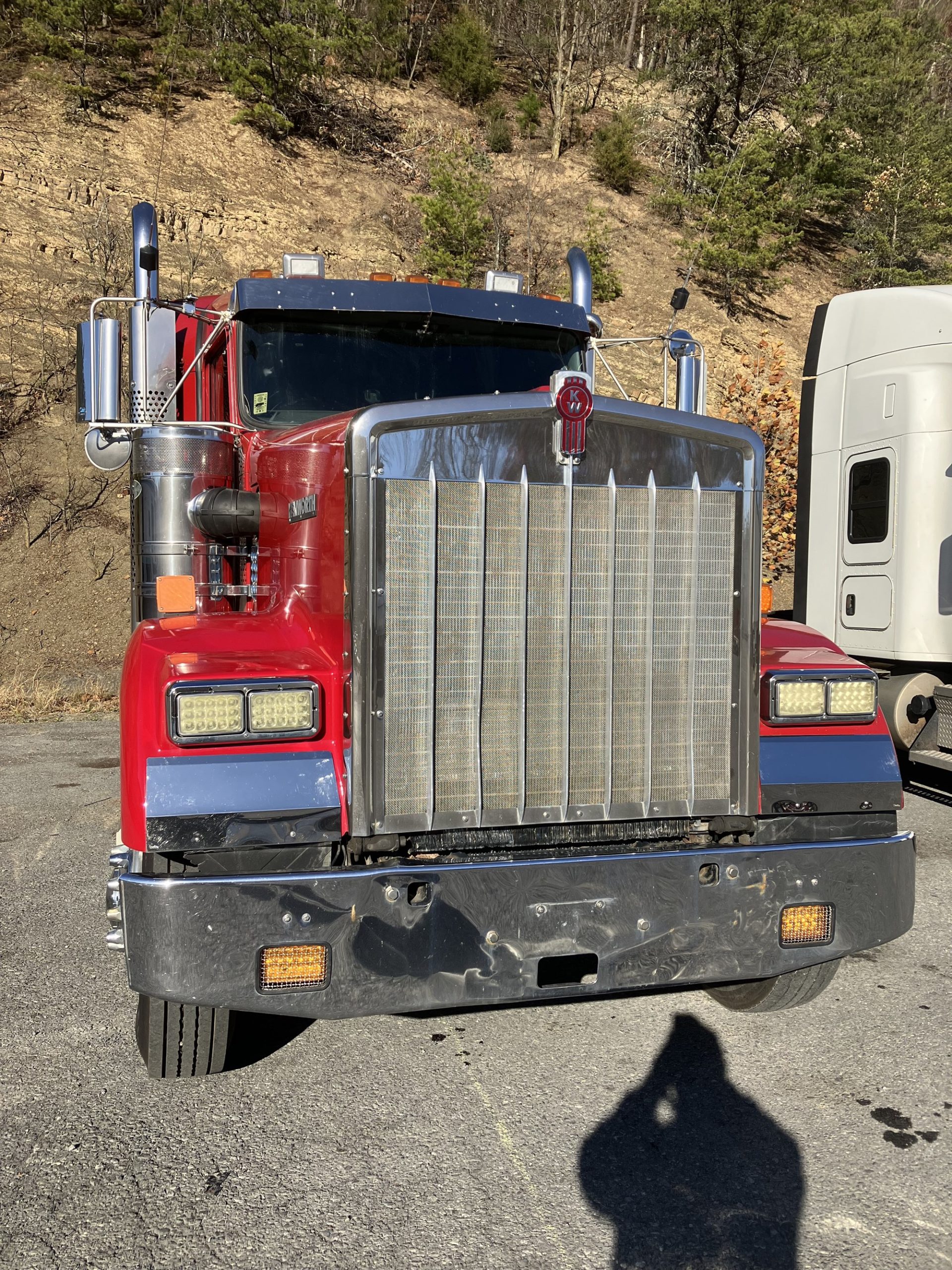 2014 Kenworth W900 - image 3