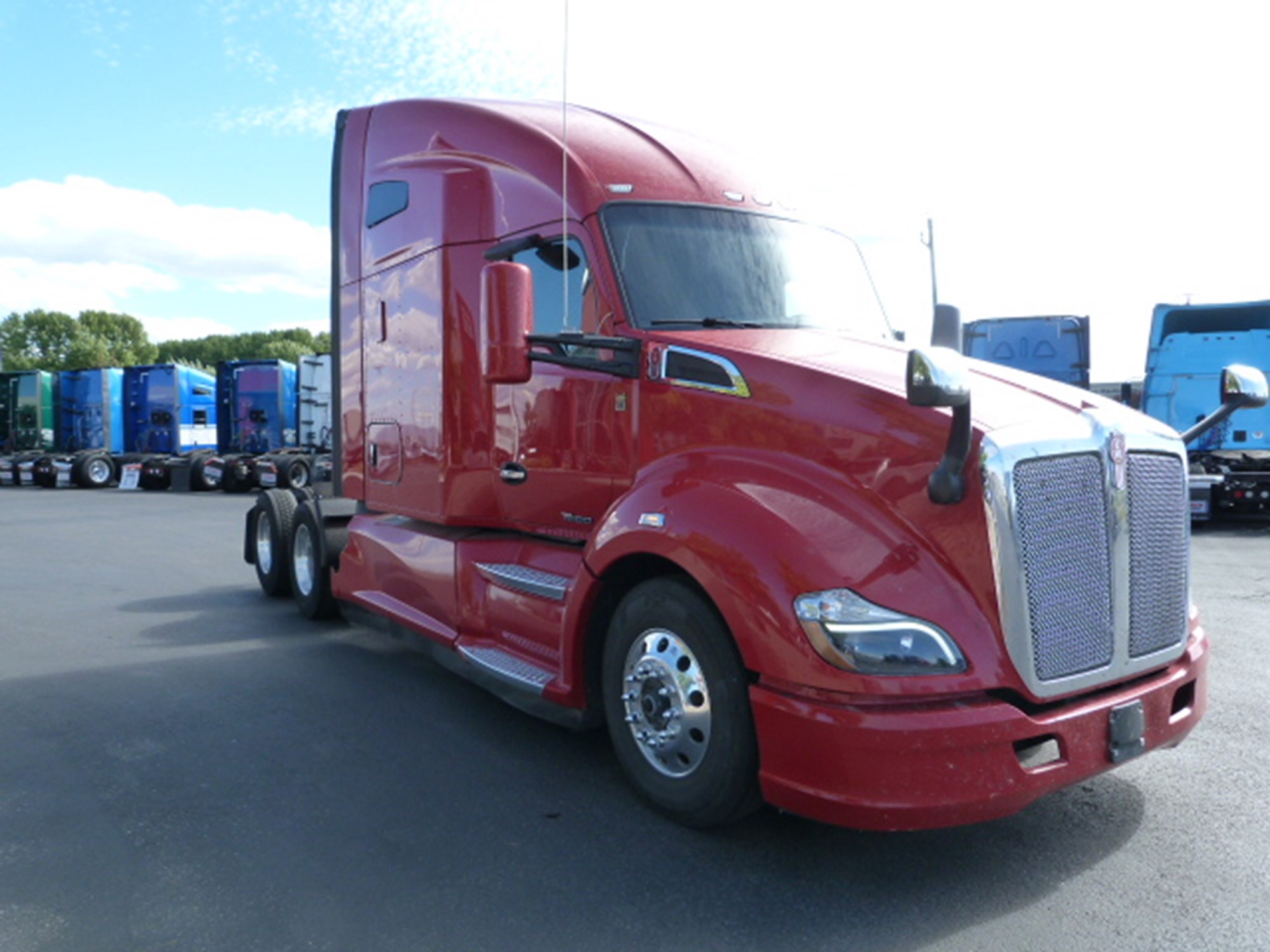 2020 Kenworth T680 - image 1 of 1