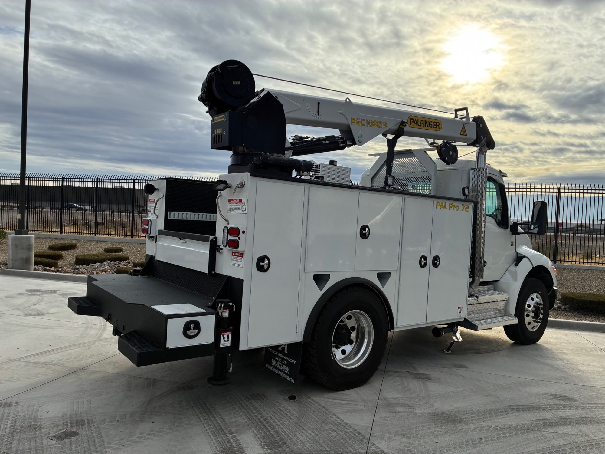 2025 Kenworth - image 3