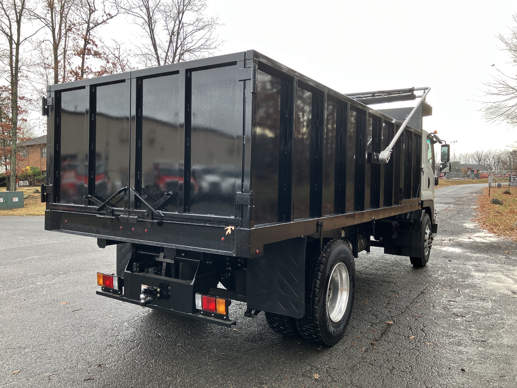 2025 Isuzu FVR MW3 - image 6 of 6