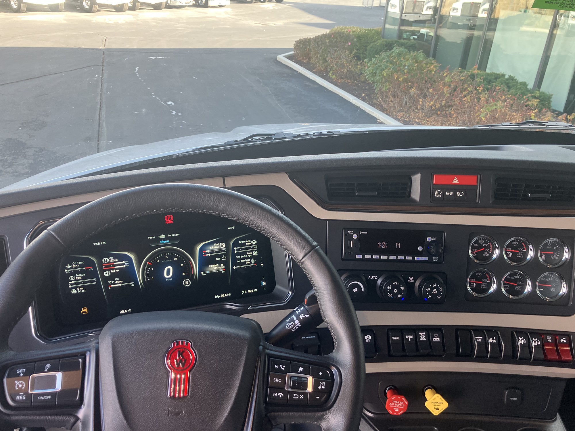 2026 Kenworth T680 Next Gen 2026 Kenworth T680 Next Gen - image 6 of 6