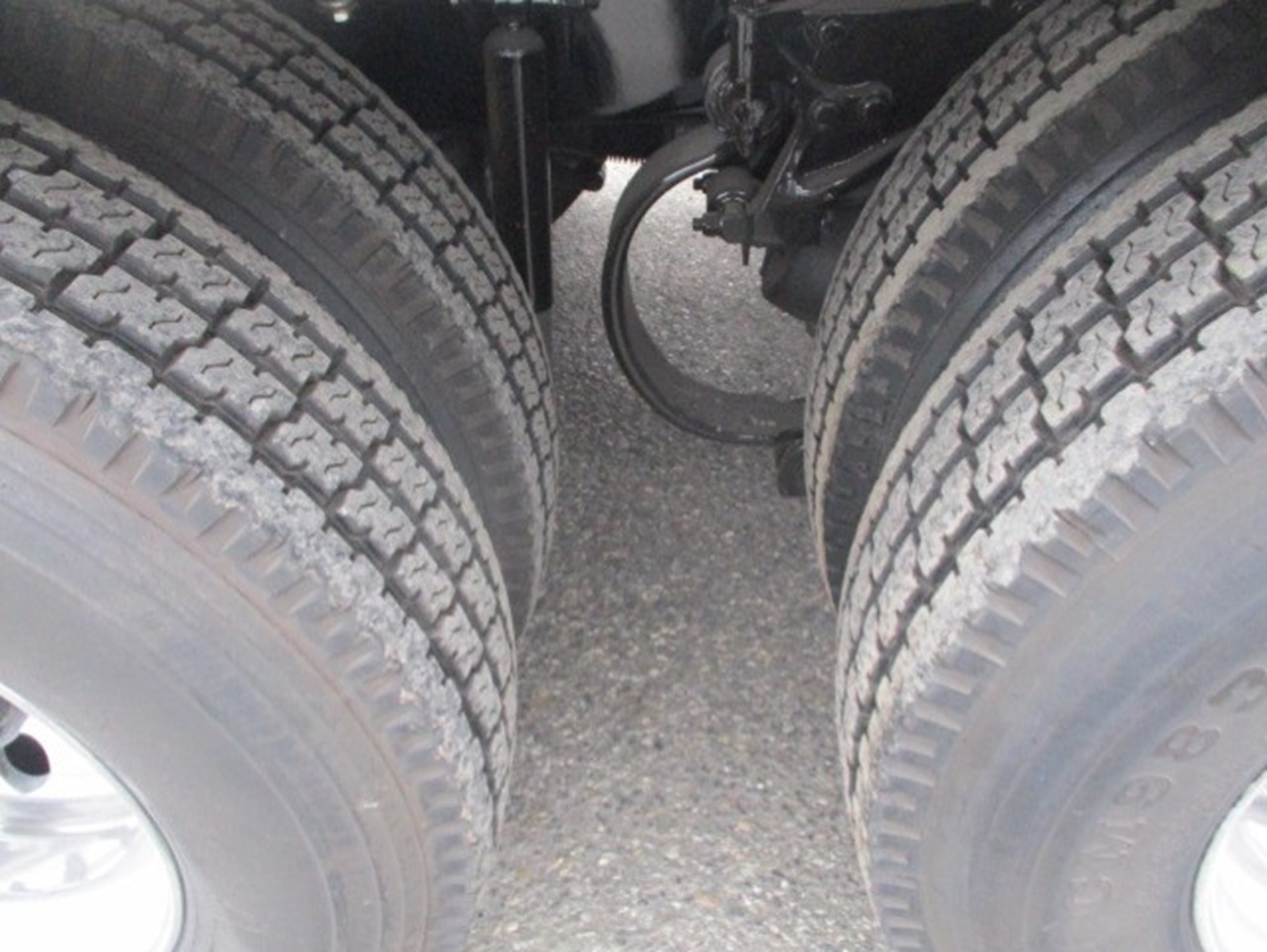 2016 Peterbilt 579 - image 6 of 6