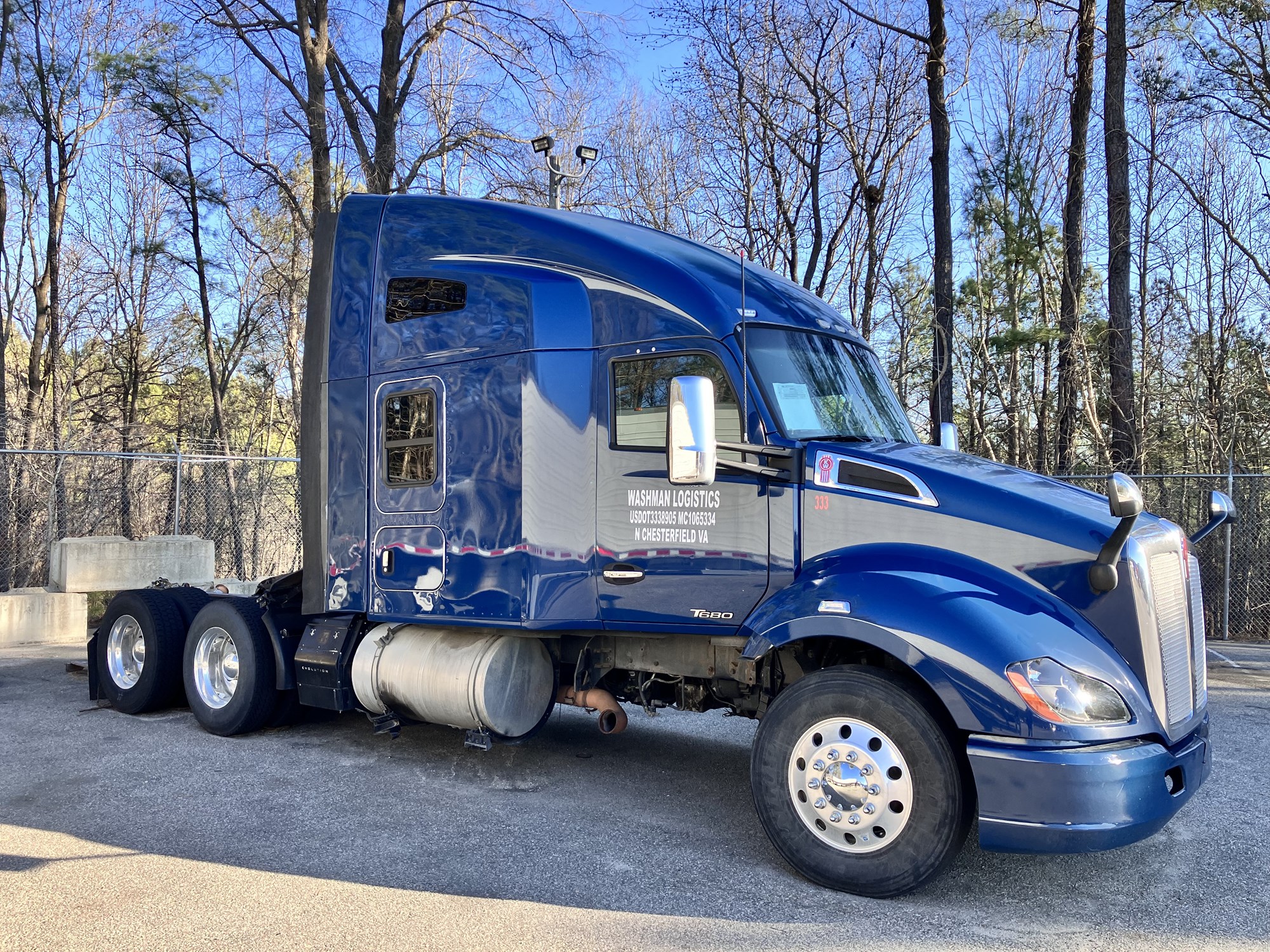 2017 Kenworth T680 - image 6 of 6
