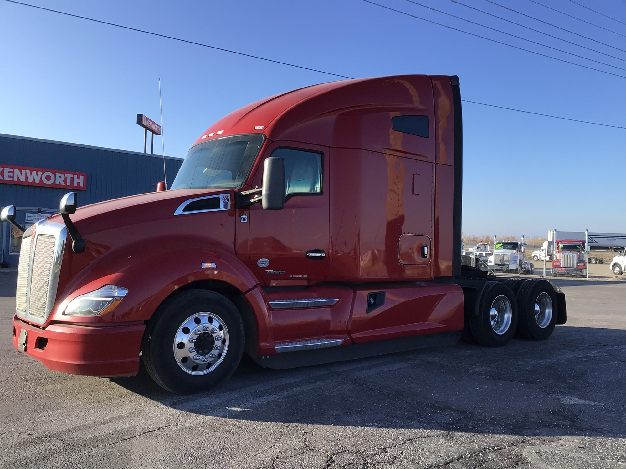 2020 Kenworth T680 - image 1