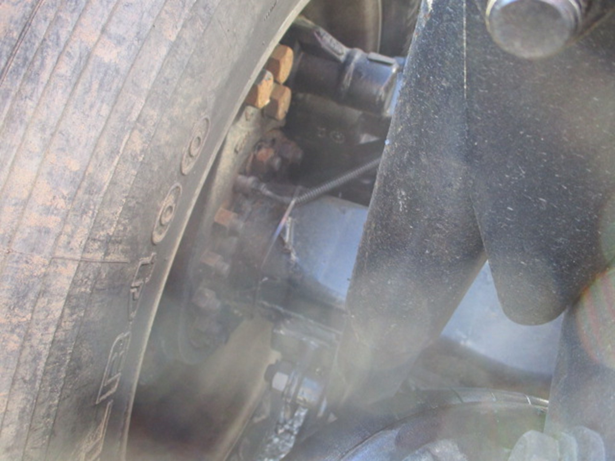 2020 Kenworth T880 - image 5 of 6