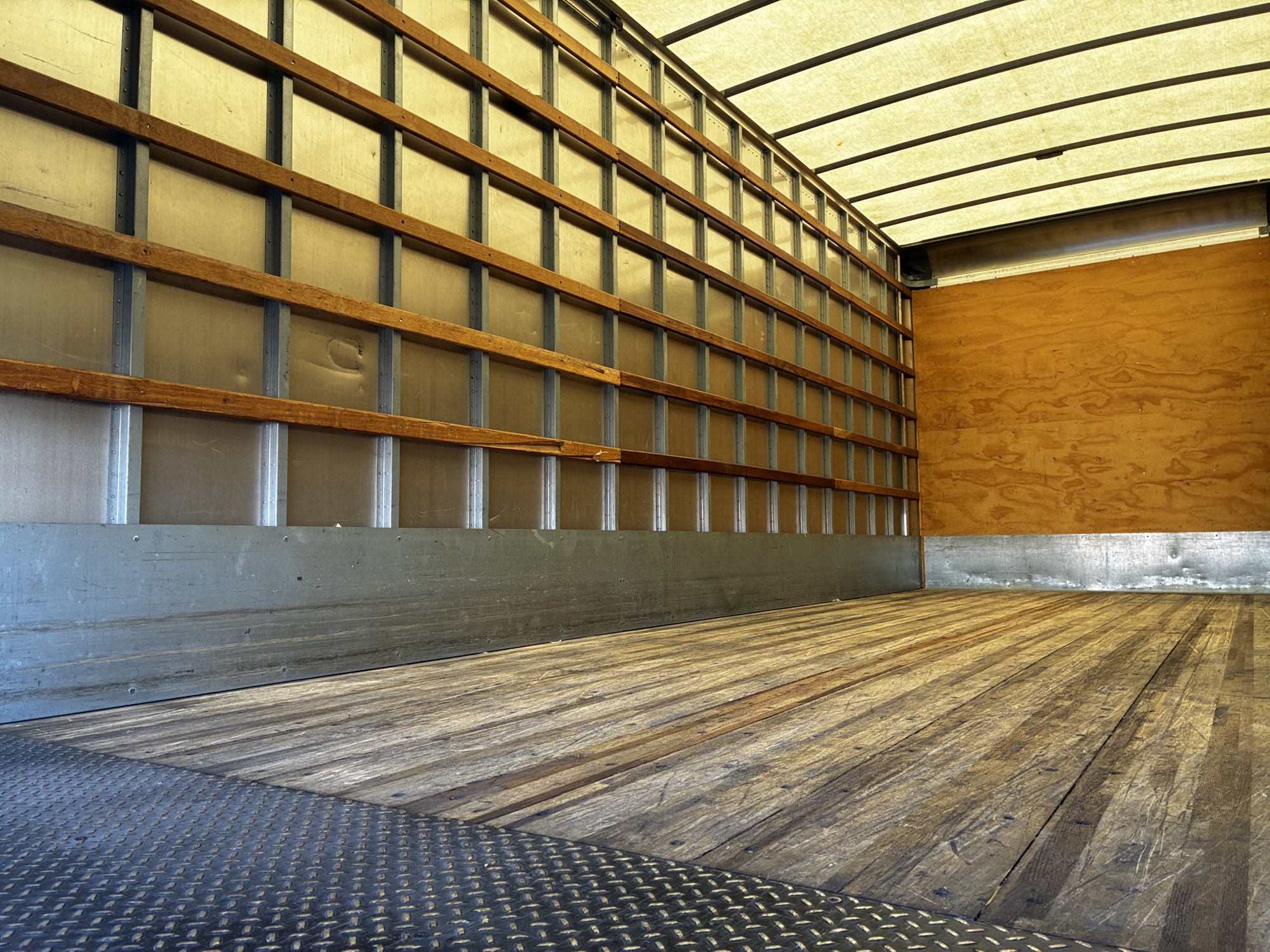 2020 Kenworth T270 - image 6 of 6