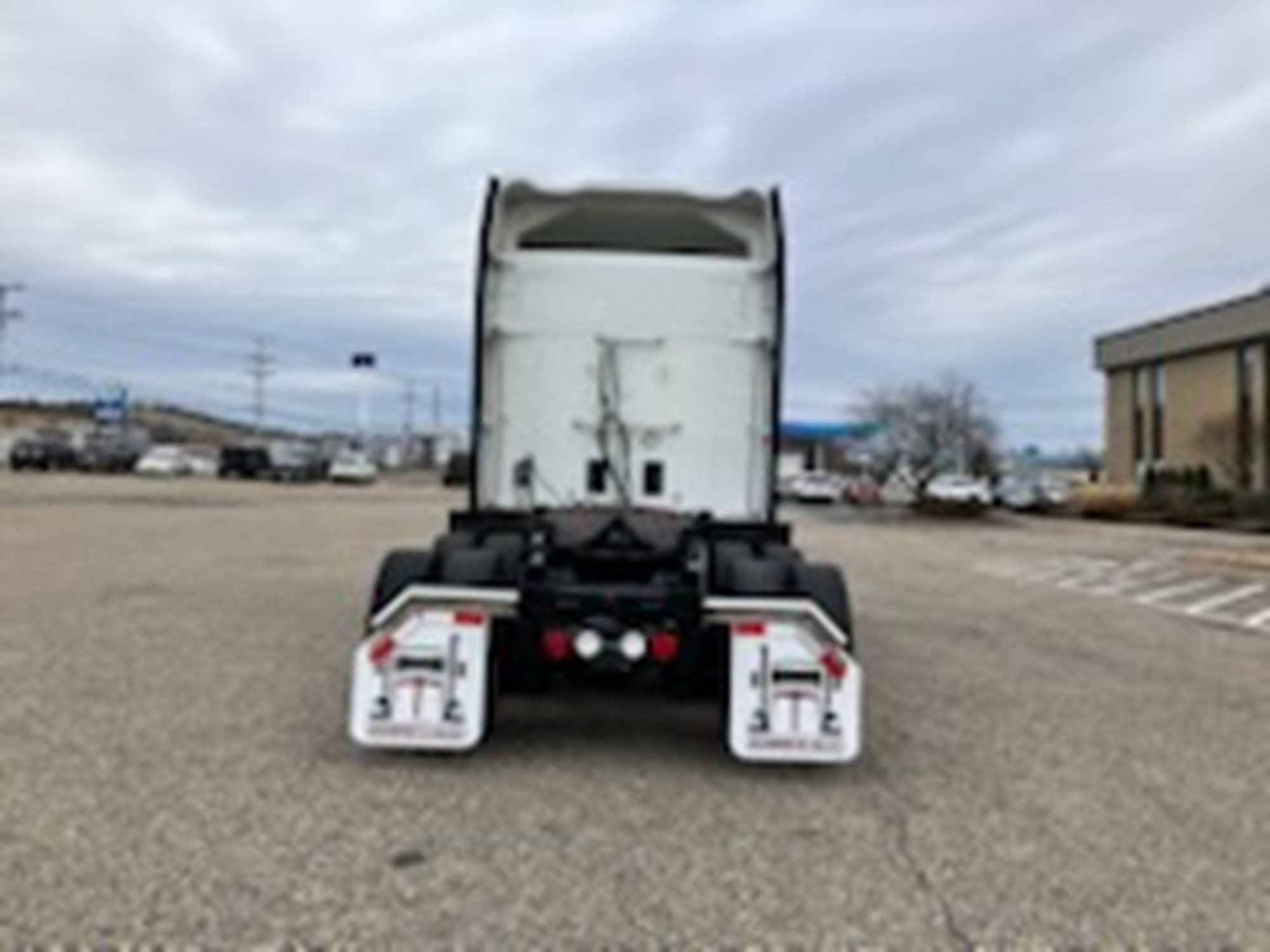 2022 Kenworth T680 2022 Kenworth T680 - image 6 of 6