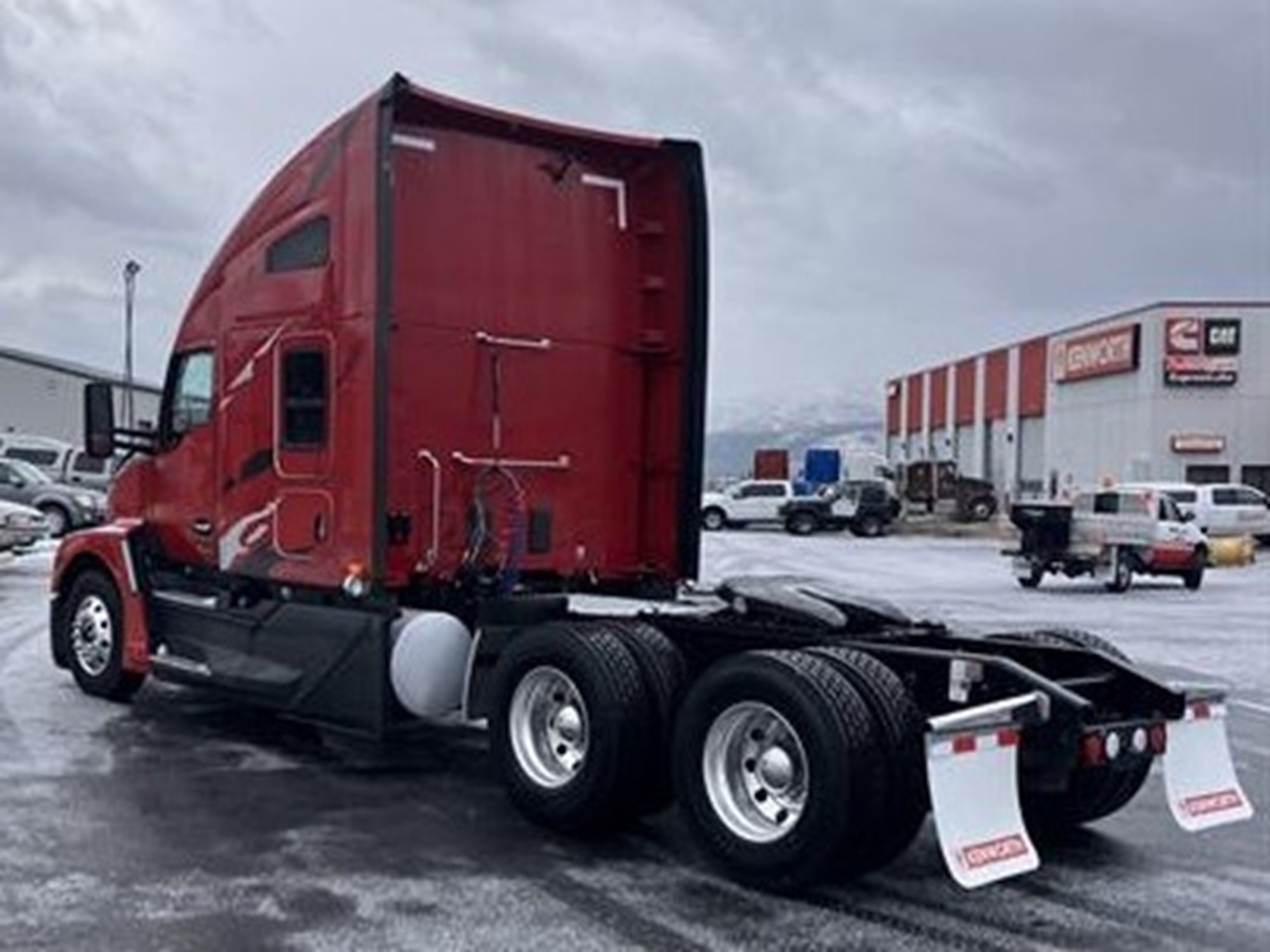 2023 Kenworth T680 - image 4