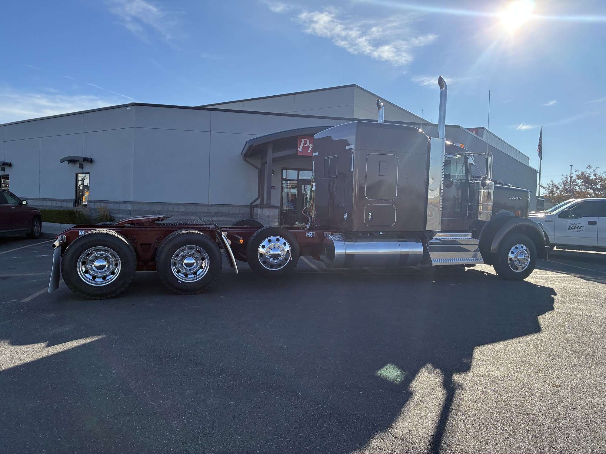 2026 Kenworth W900B - image 1 of 4