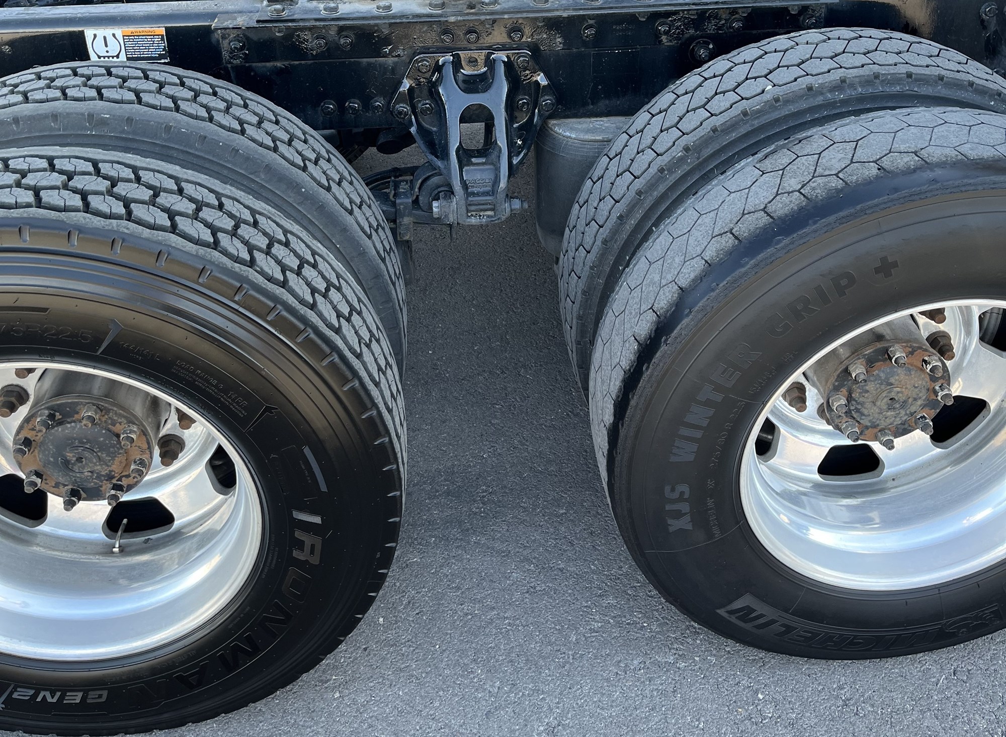 2018 Kenworth T680 2018 Kenworth T680 - image 5 of 6