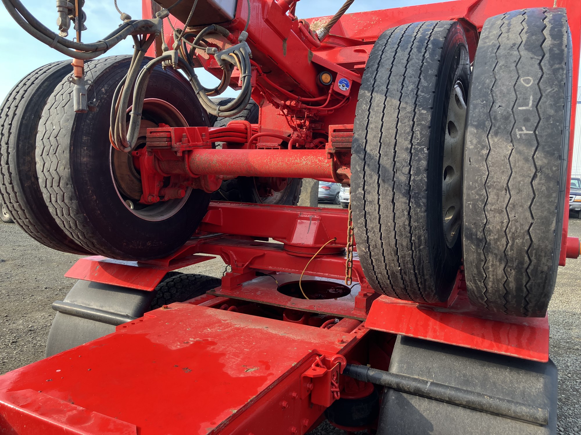 2020 Kenworth W900 - image 6 of 6