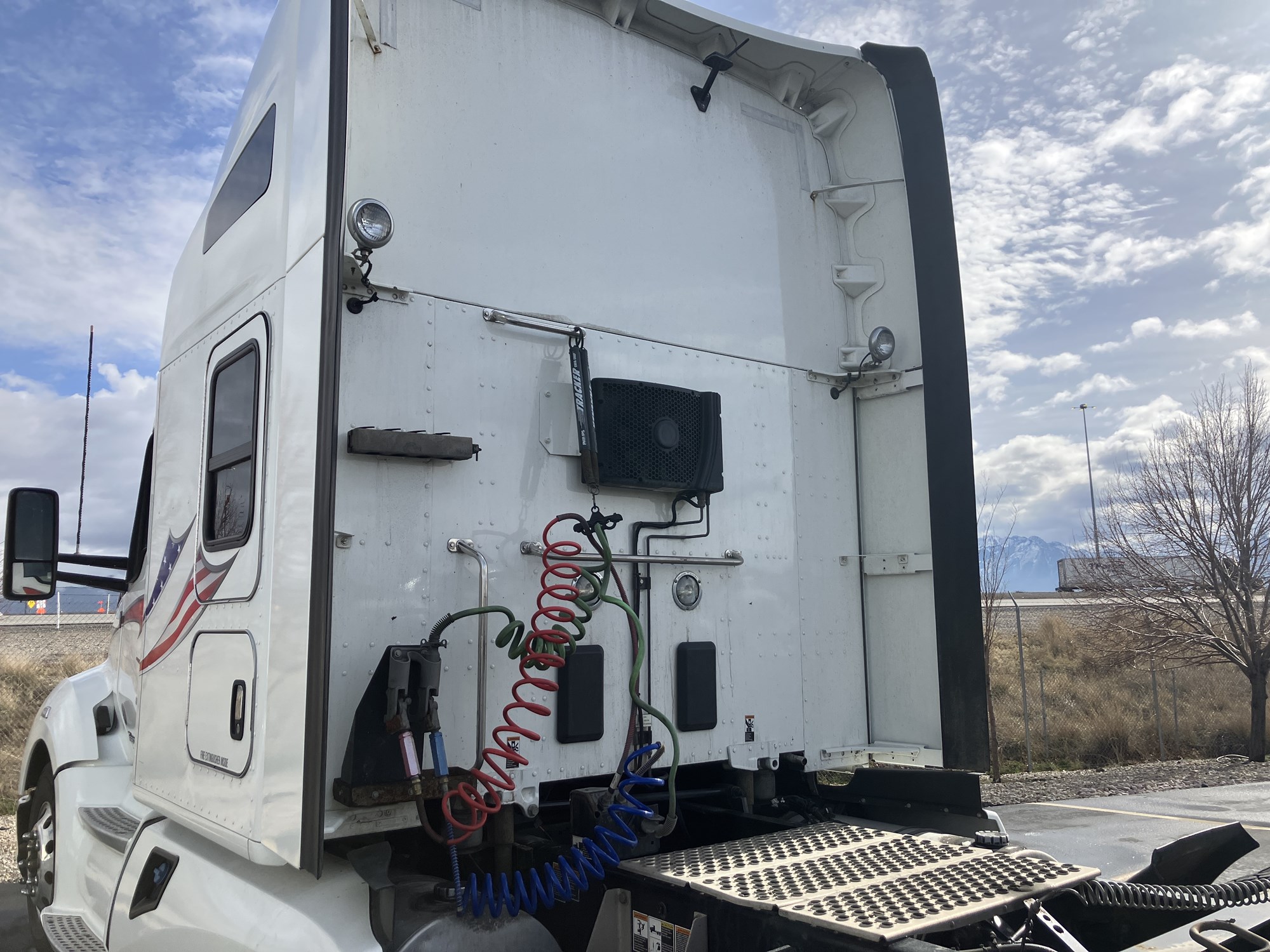 2021 Kenworth T680 2021 Kenworth T680 - image 6 of 6