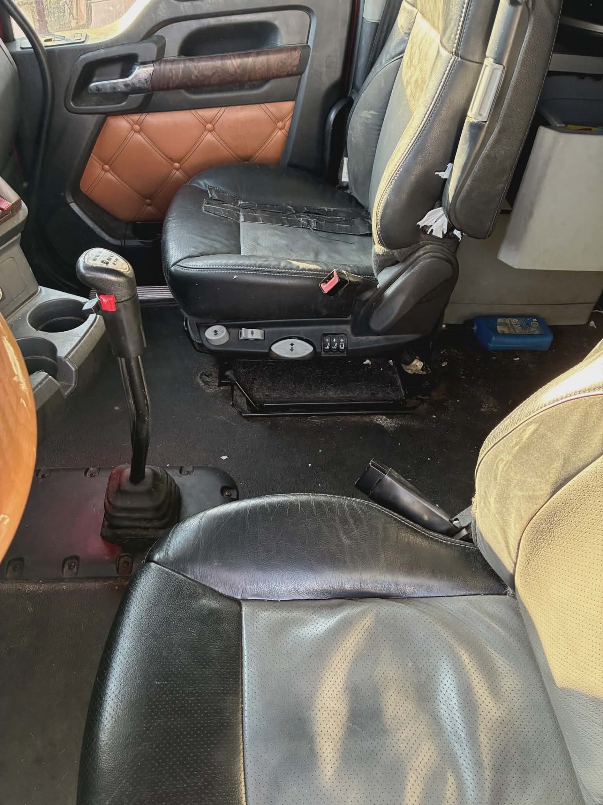 2022 Kenworth T680 2022 Kenworth T680 - image 6 of 6