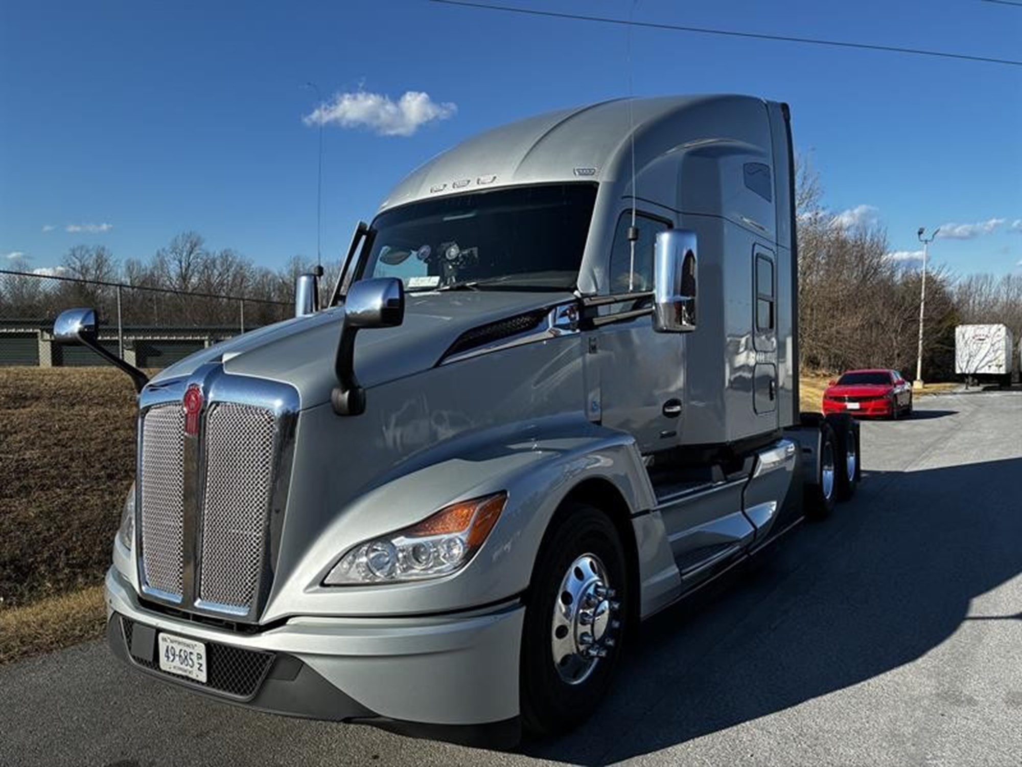 2023 Kenworth T680 - image 1 of 2