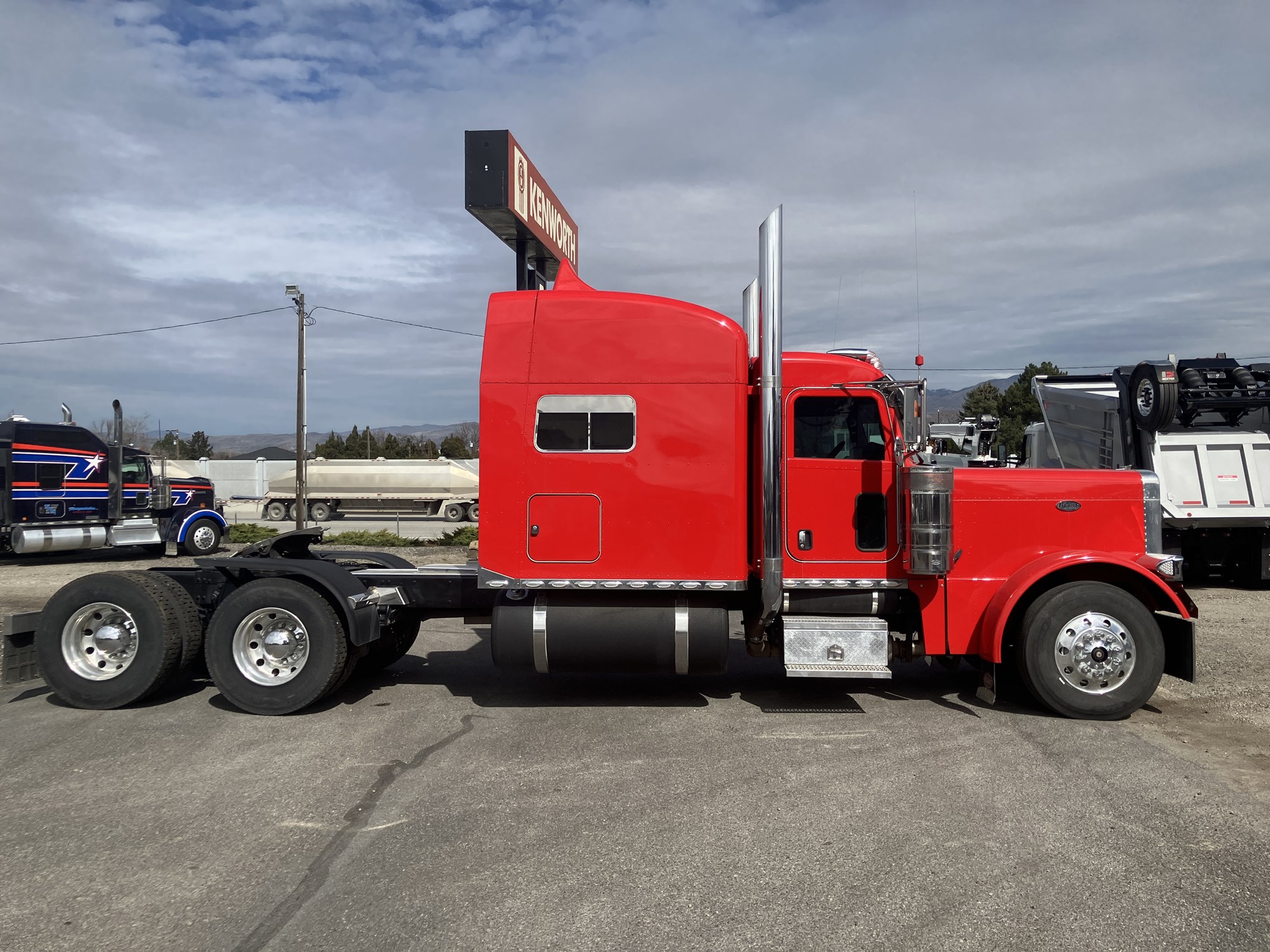 2007 Peterbilt 379 - image 6 of 6