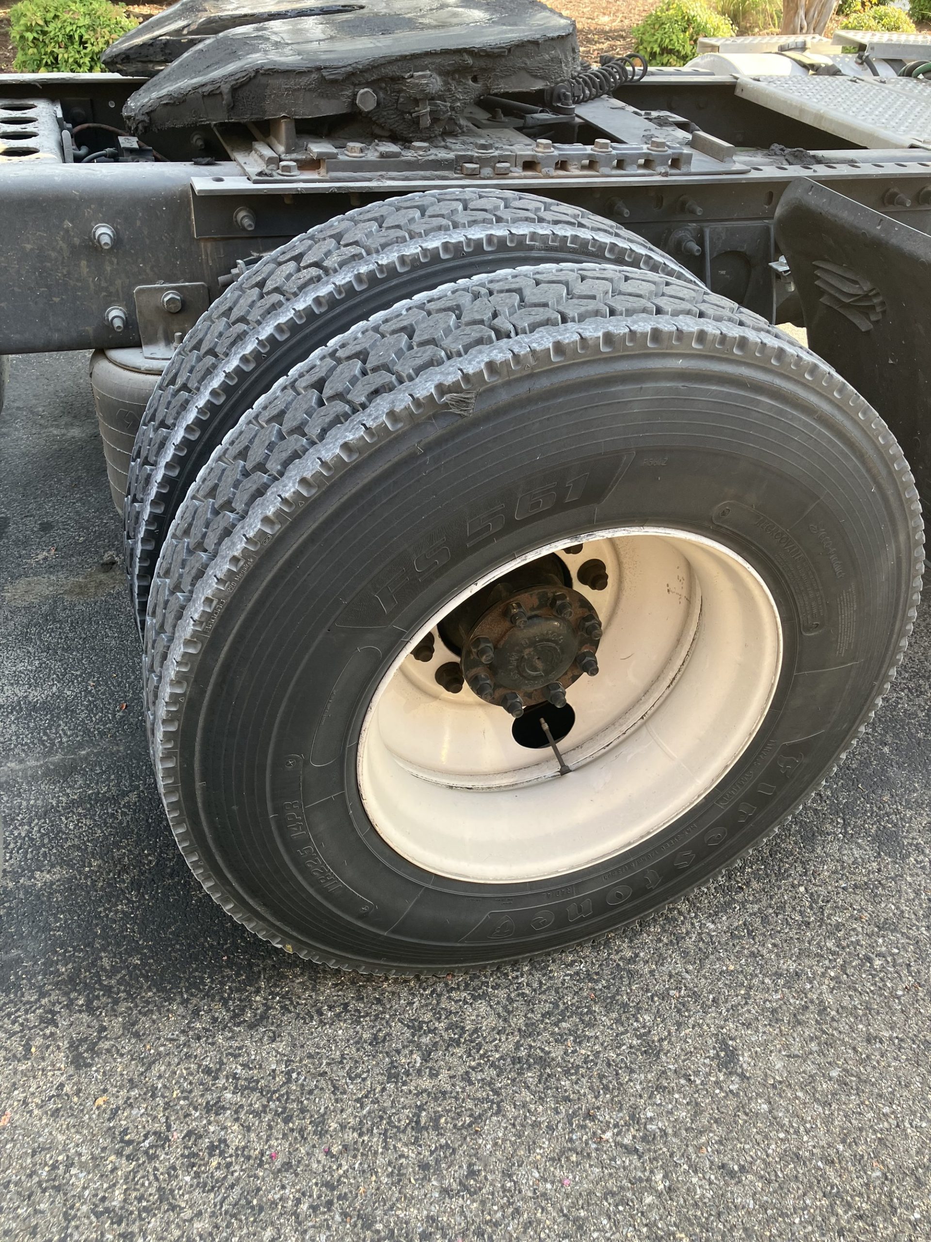 2015 International Prostar - image 6 of 6