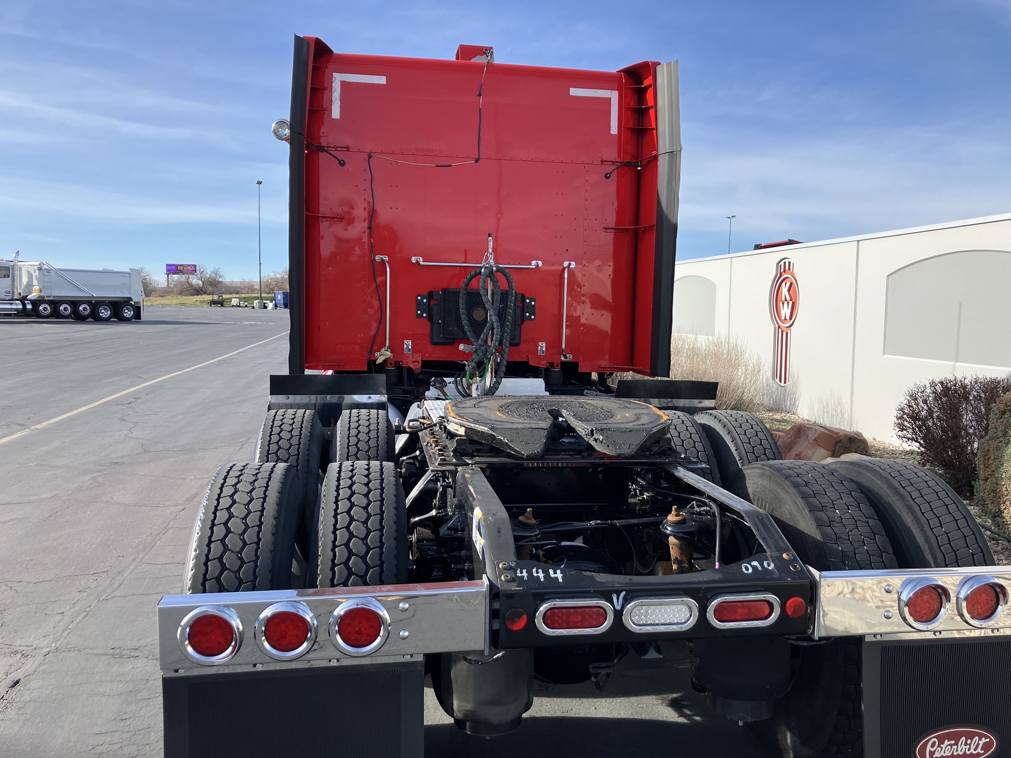 2017 Peterbilt - image 5