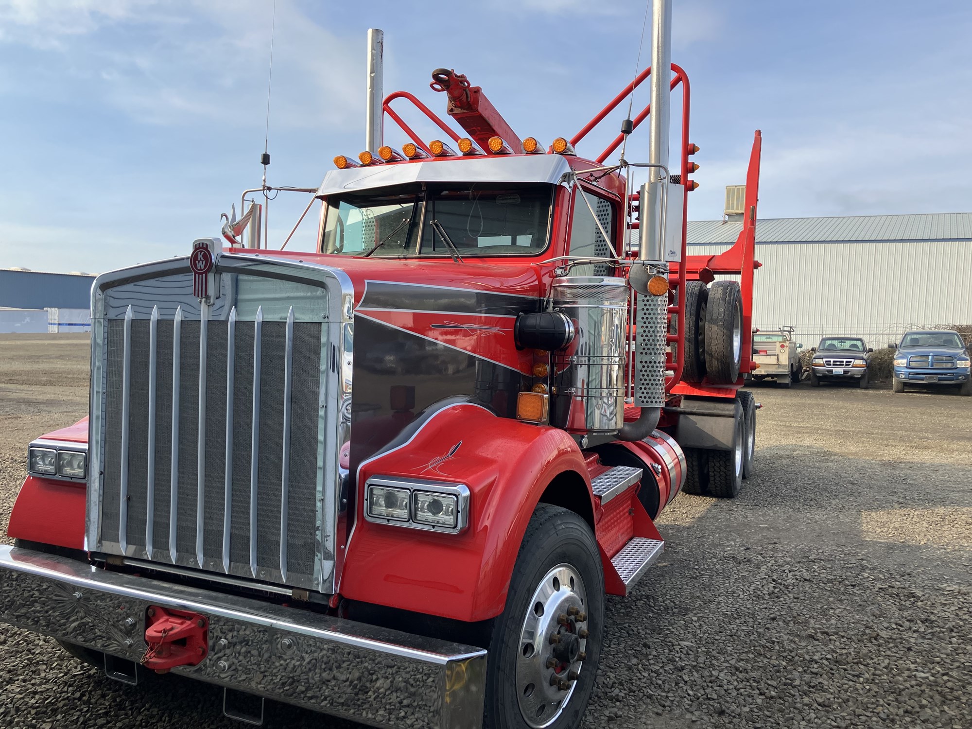 2020 Kenworth W900 - image 1 of 6