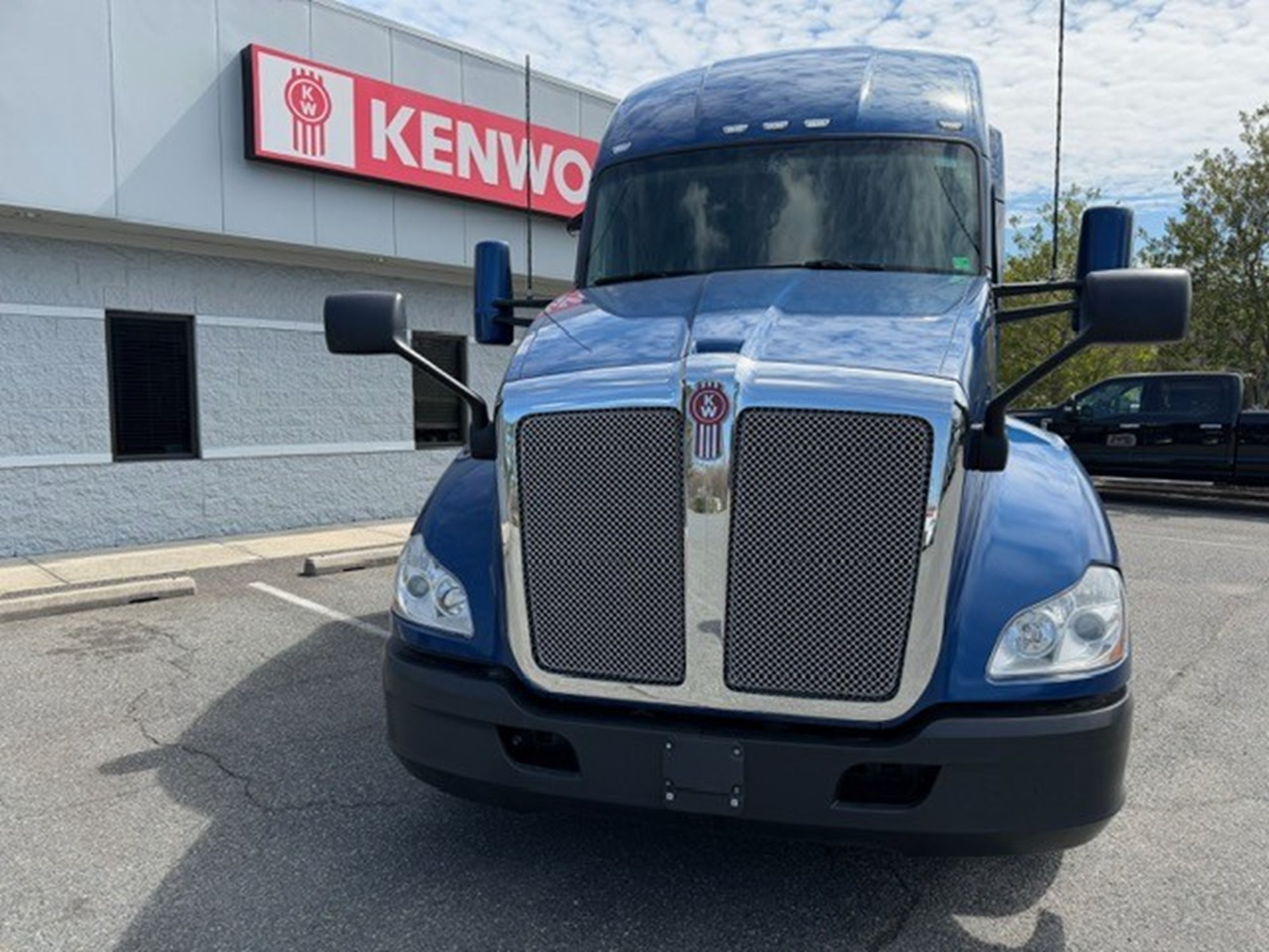 2021 Kenworth T680 — photo 3