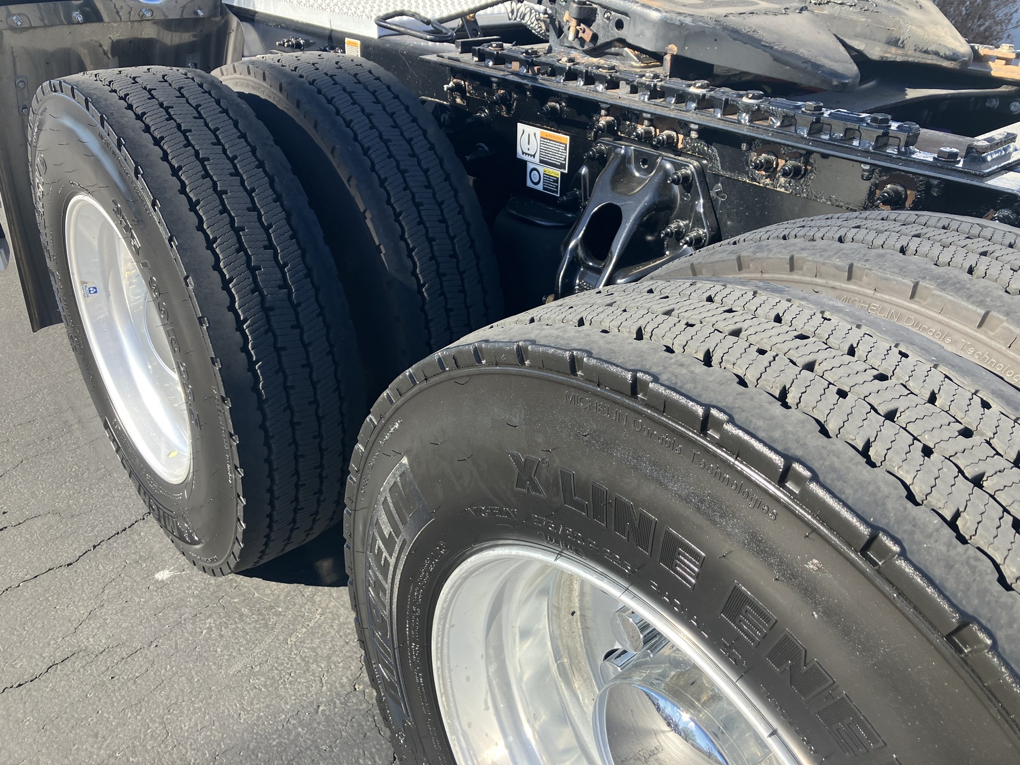 2022 Peterbilt - image 6