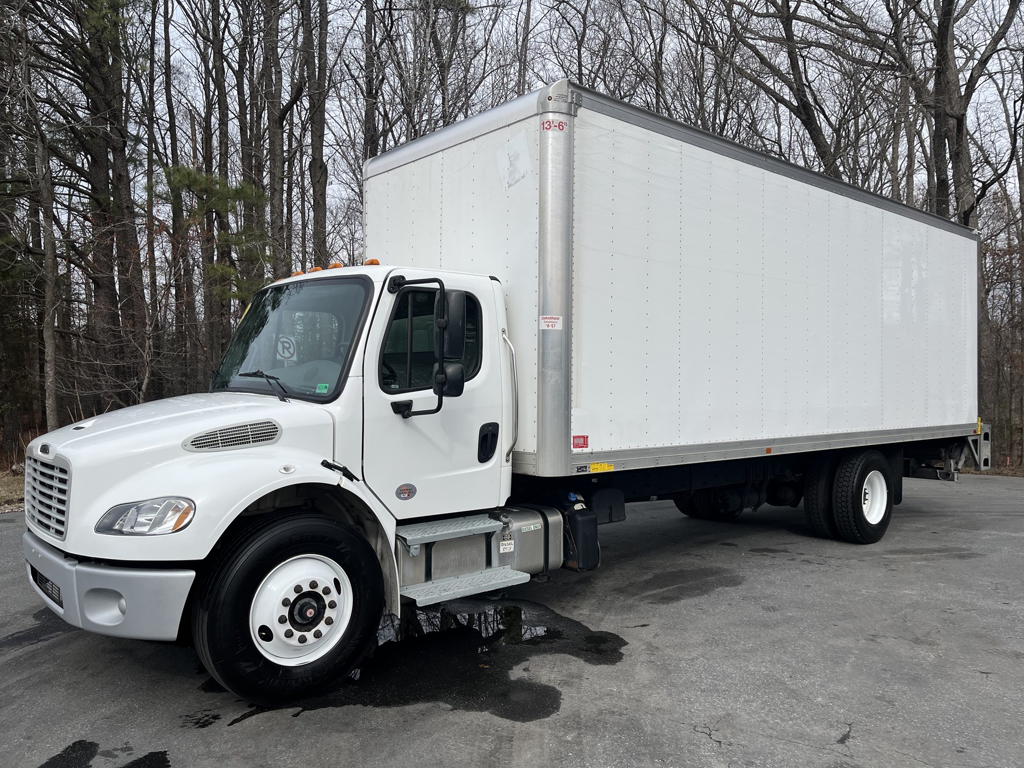 2022 Freightliner M2 - image 1 of 6