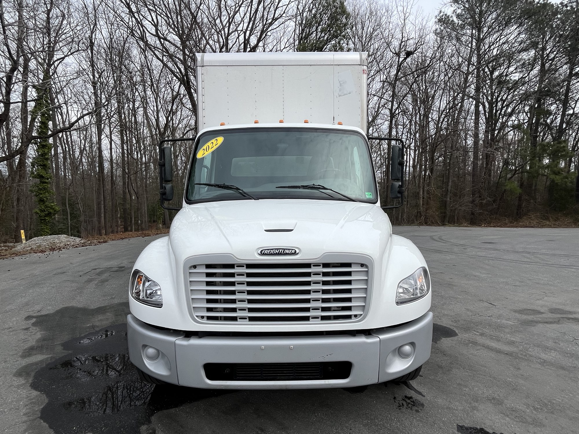 2022 Freightliner M2 - image 2 of 6