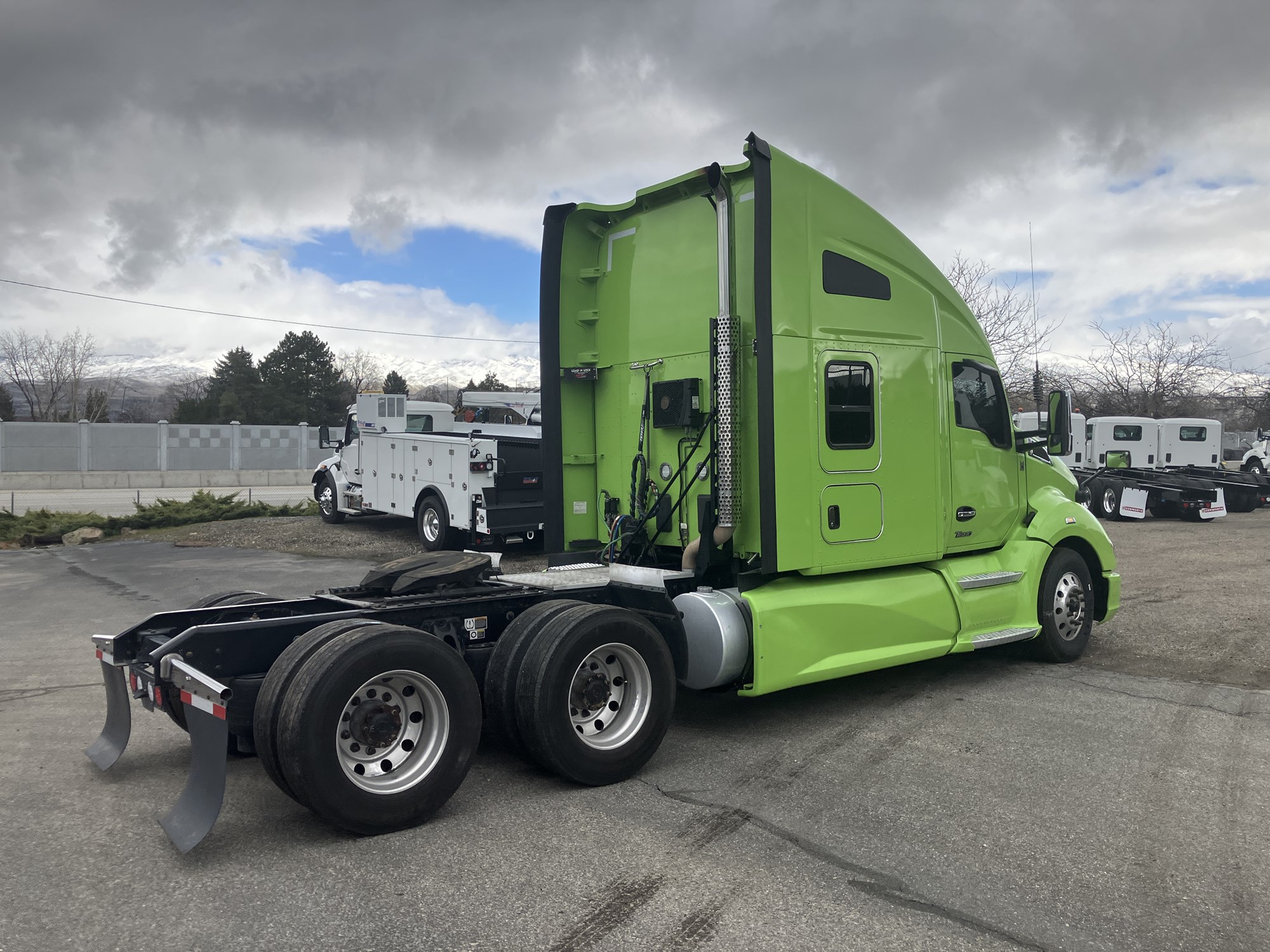 2022 Kenworth T680 - image 5