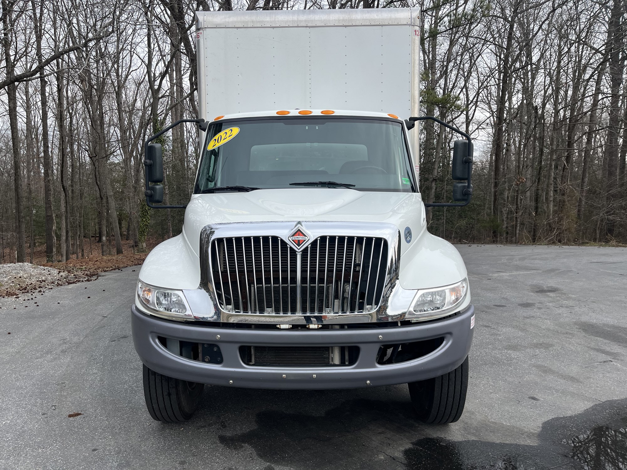 2022 International - image 2