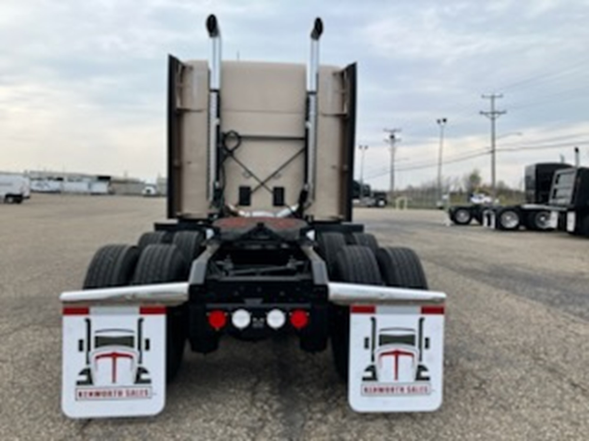 2023 Kenworth T680 Next Gen - image 6 of 6