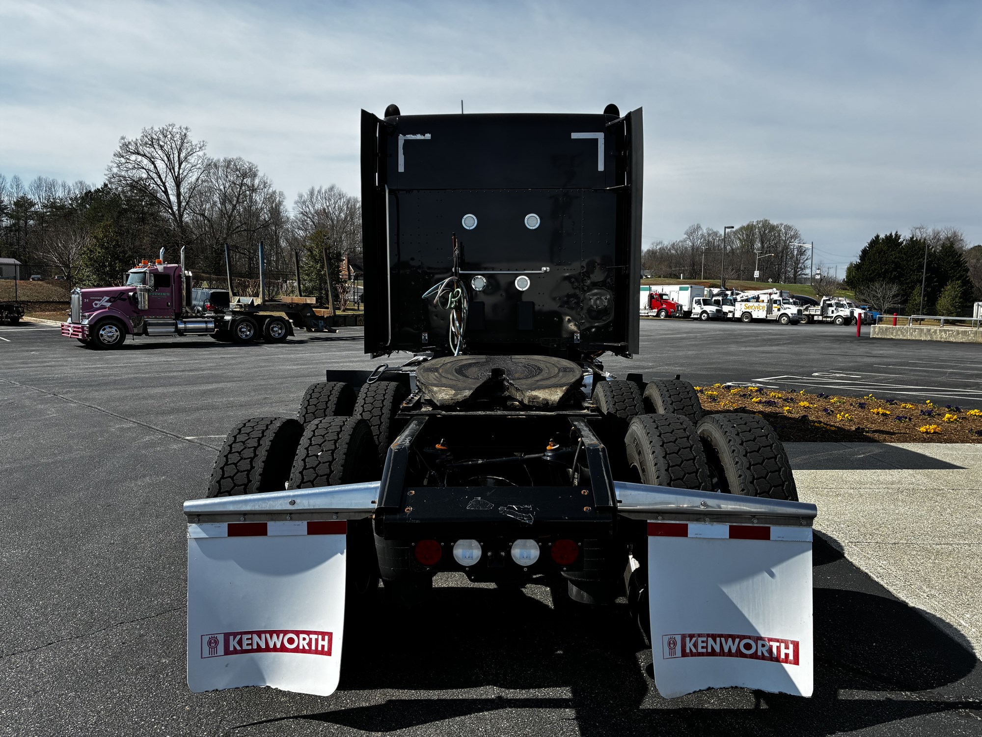 2023 Kenworth W990 - image 5