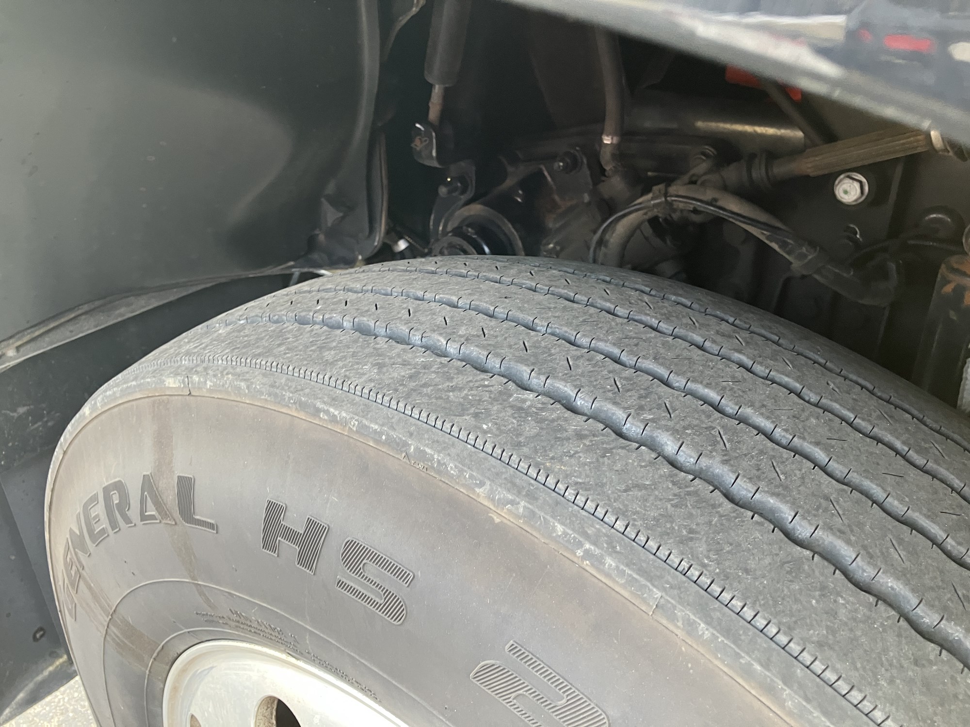 2023 Kenworth W990 - image 5 of 6