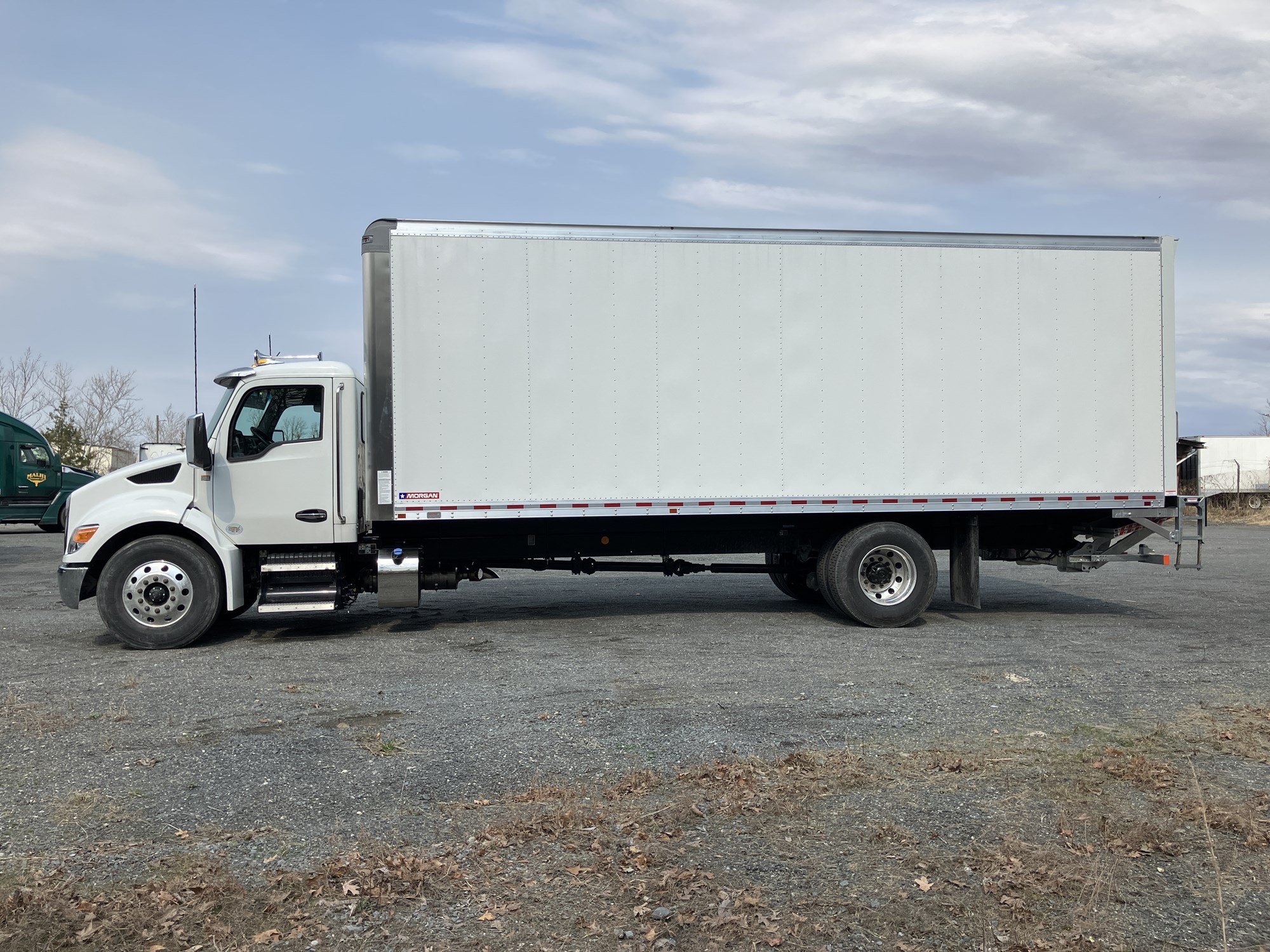 2025 Kenworth — photo 3