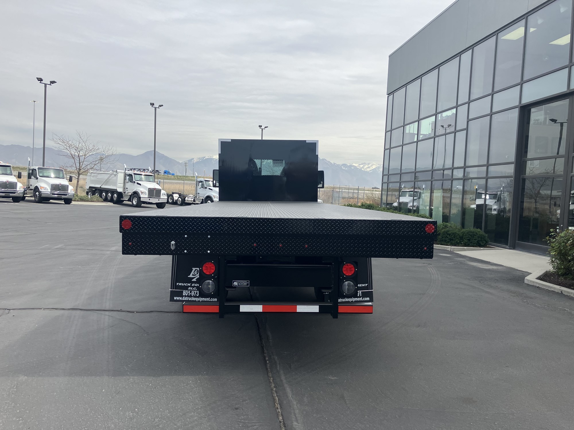 2025 Kenworth — photo 4