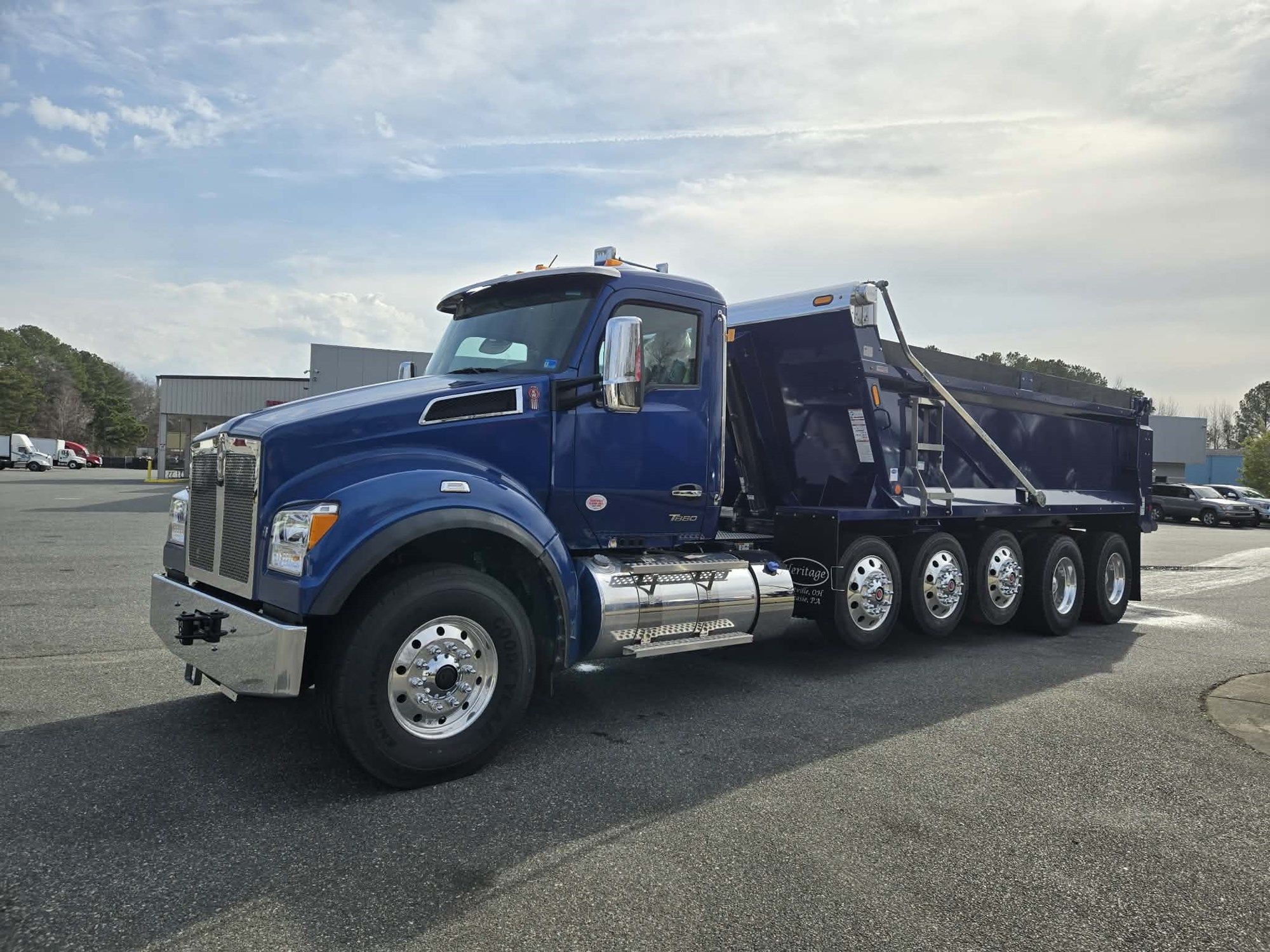 2026 Kenworth T880 - image 3