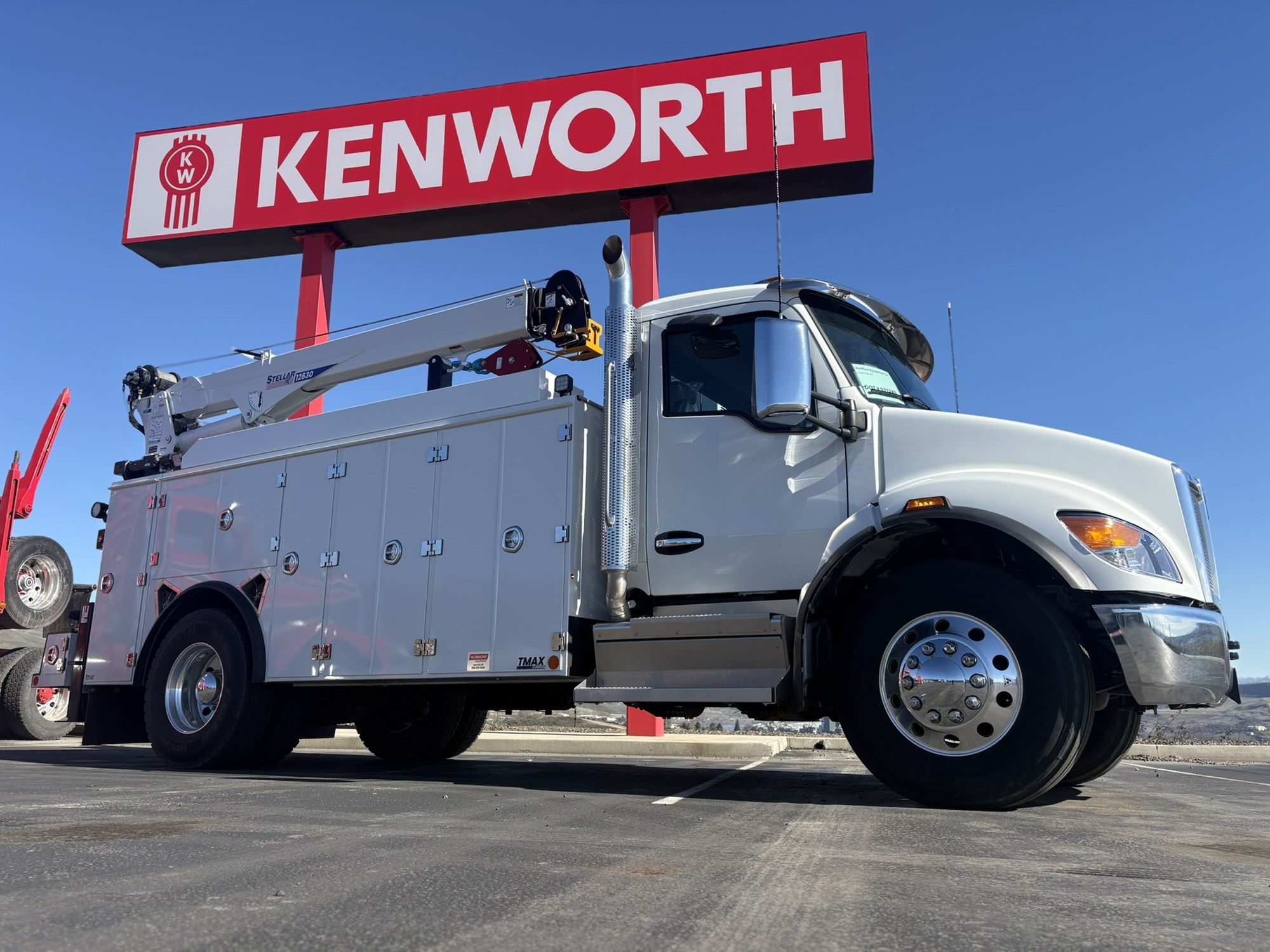 2026 Kenworth T380 2026 Kenworth T380 - image 1 of 6