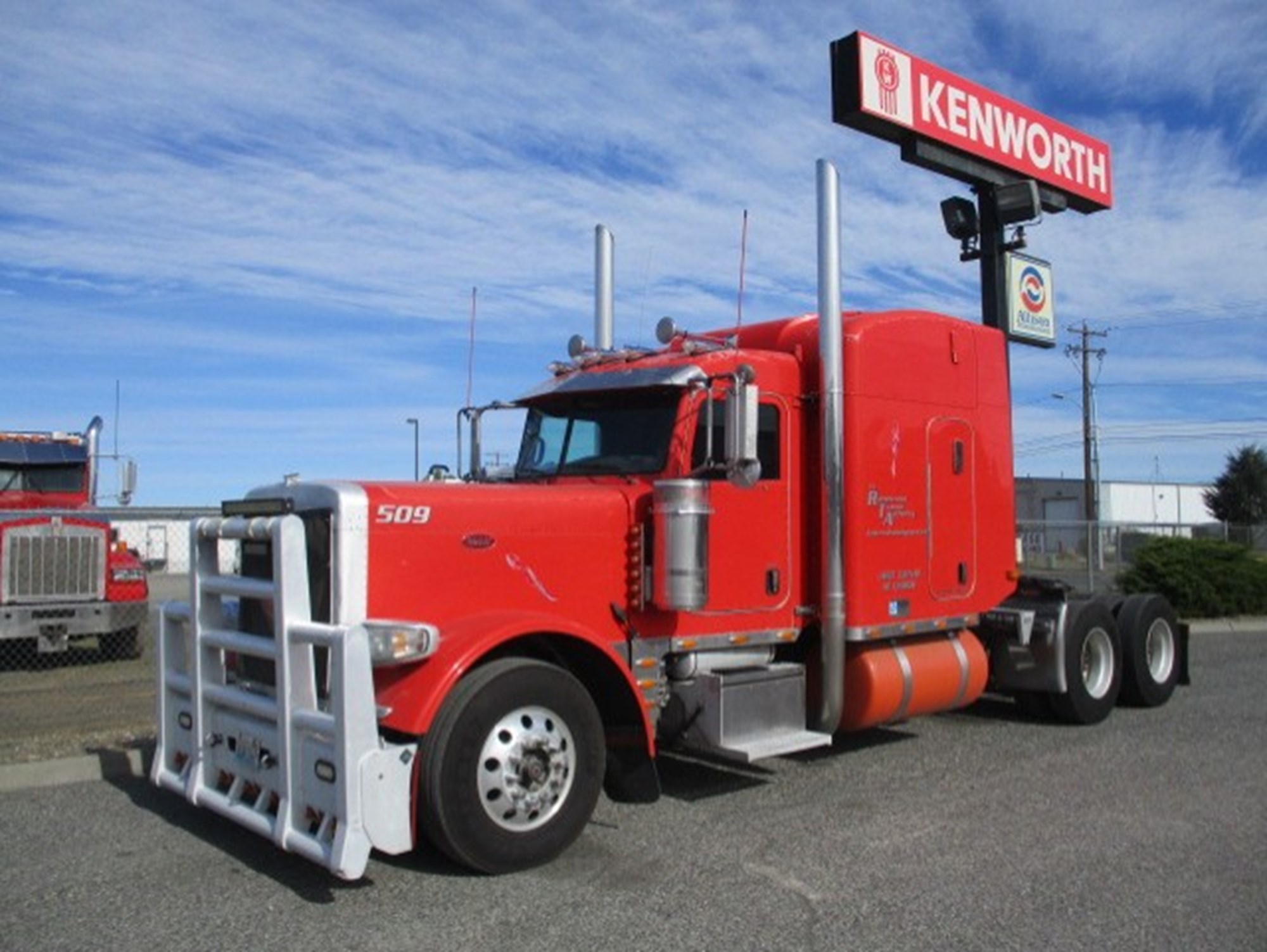 2006 Peterbilt 379 - image 1 of 6