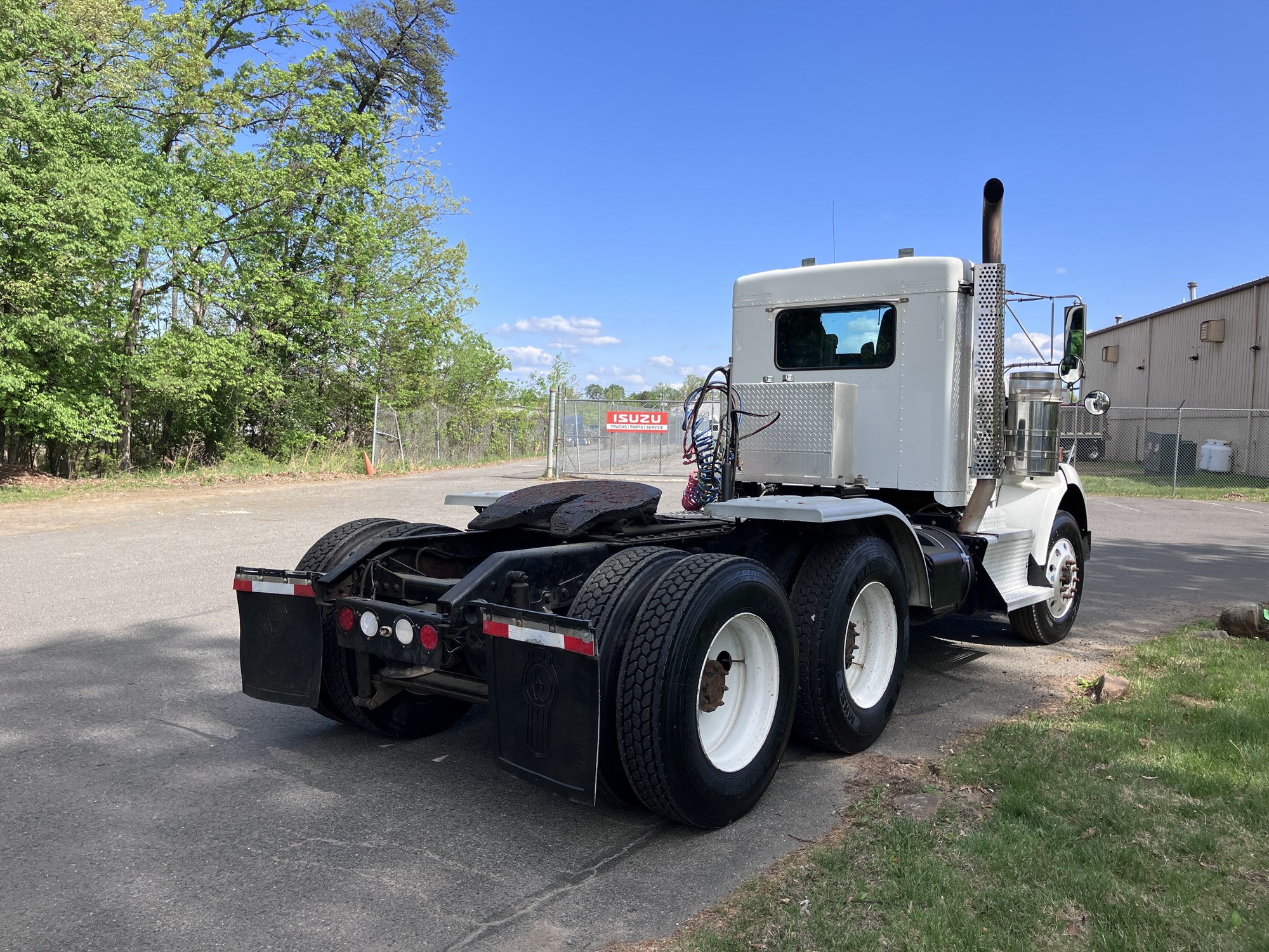2014 Kenworth NEED - image 4 of 6